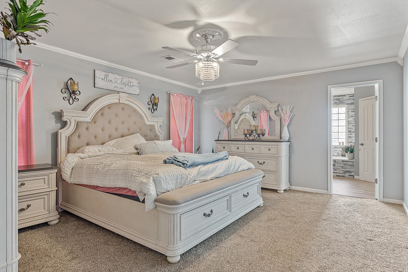 WOODLAND HEIGHTS - Residential