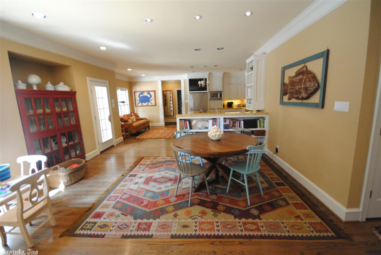 HICKORY CREEK - Residential