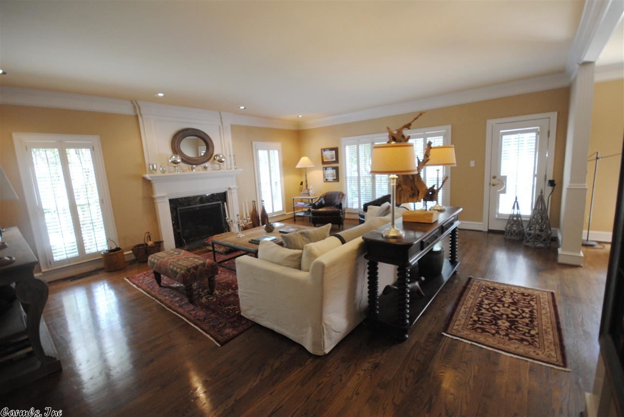 HICKORY CREEK - Residential