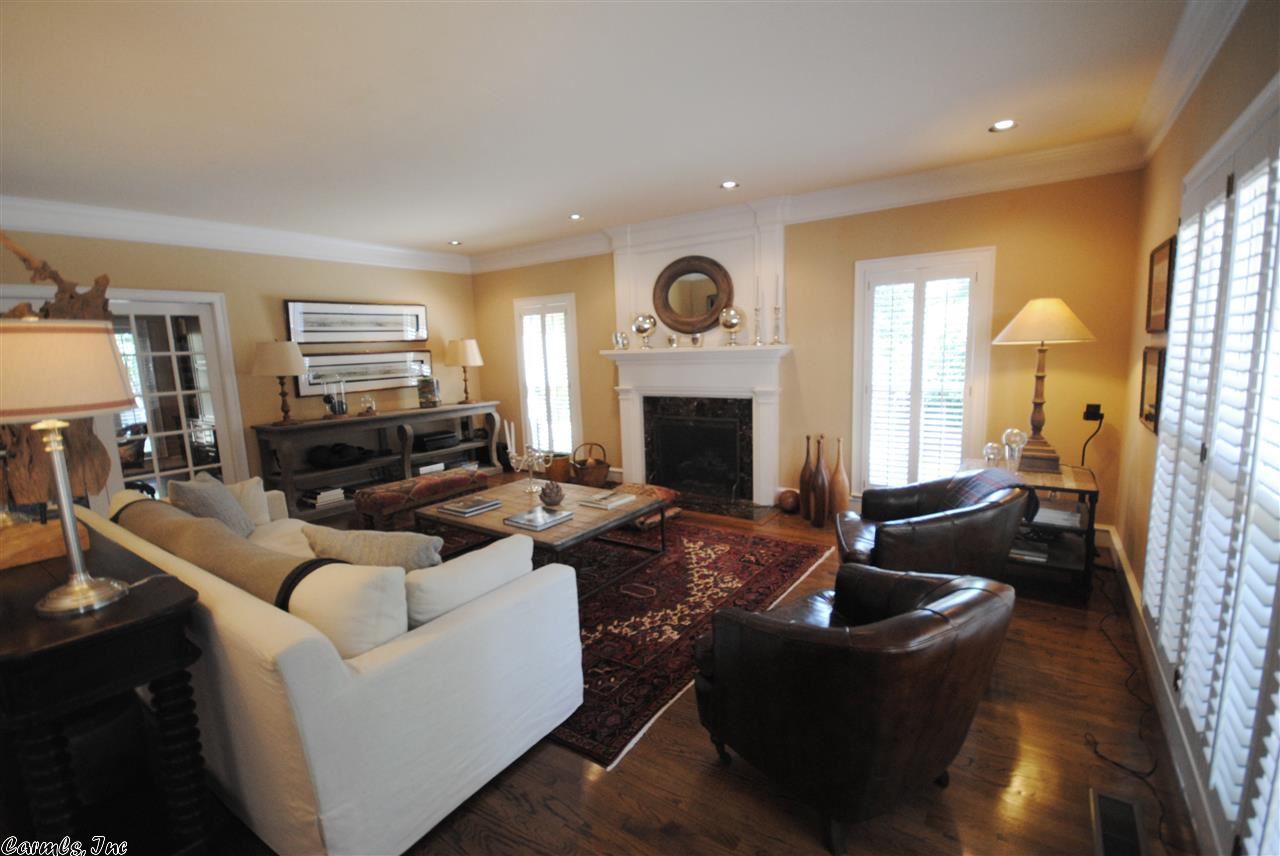 HICKORY CREEK - Residential