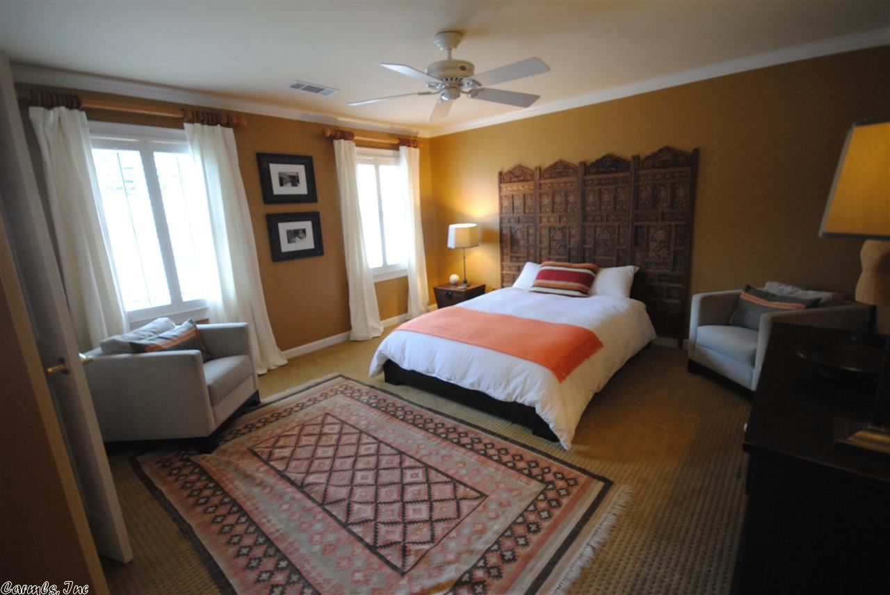 HICKORY CREEK - Residential