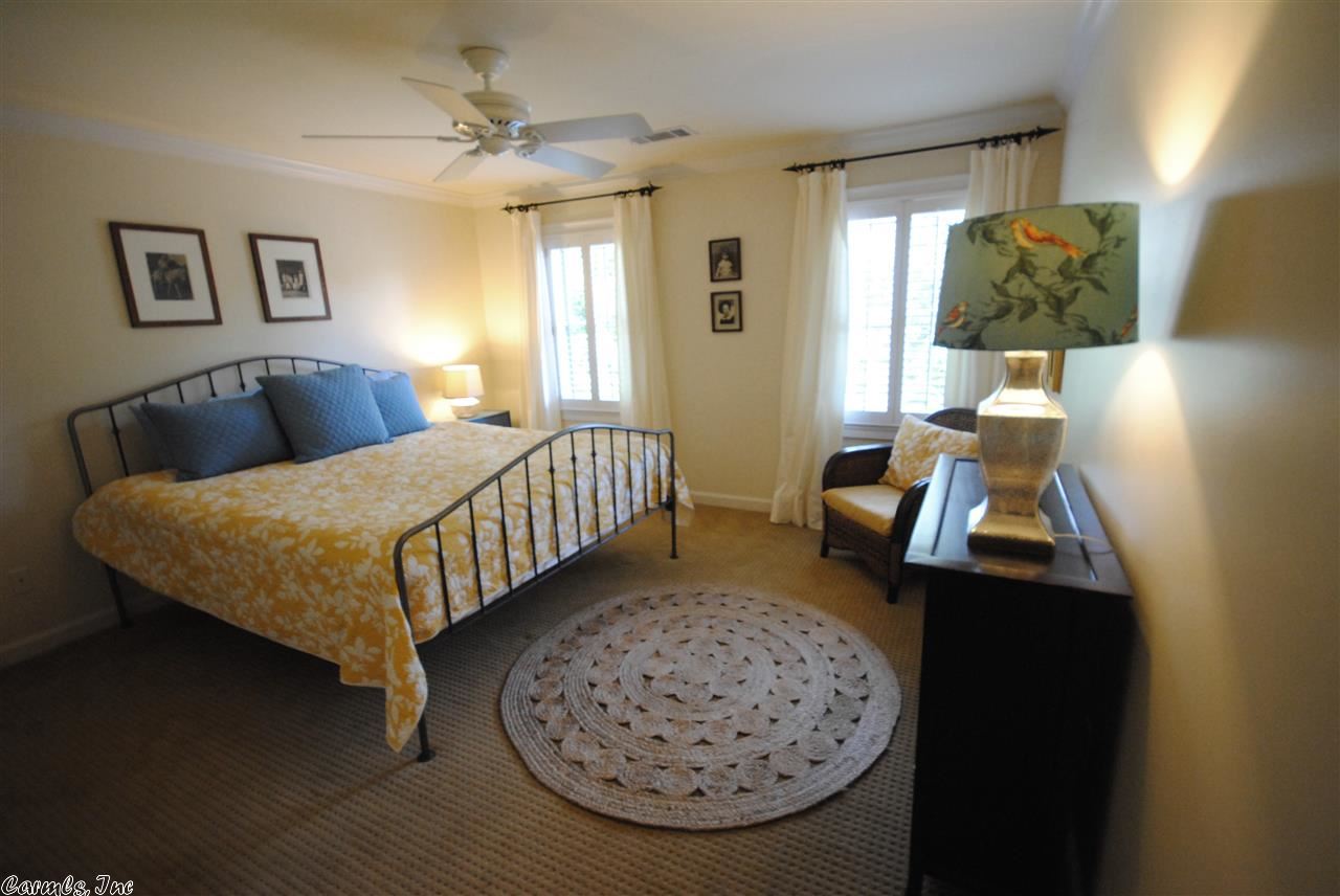 HICKORY CREEK - Residential