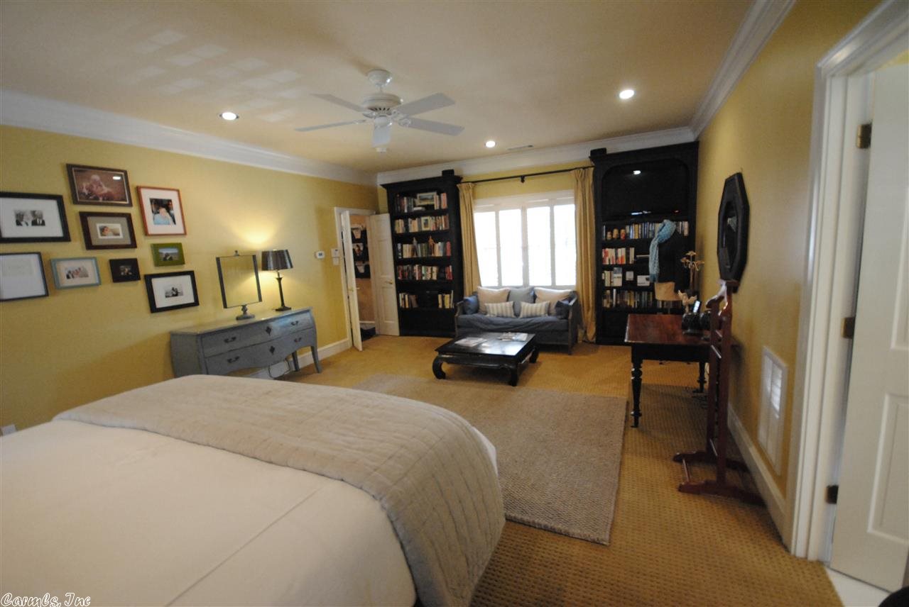 HICKORY CREEK - Residential