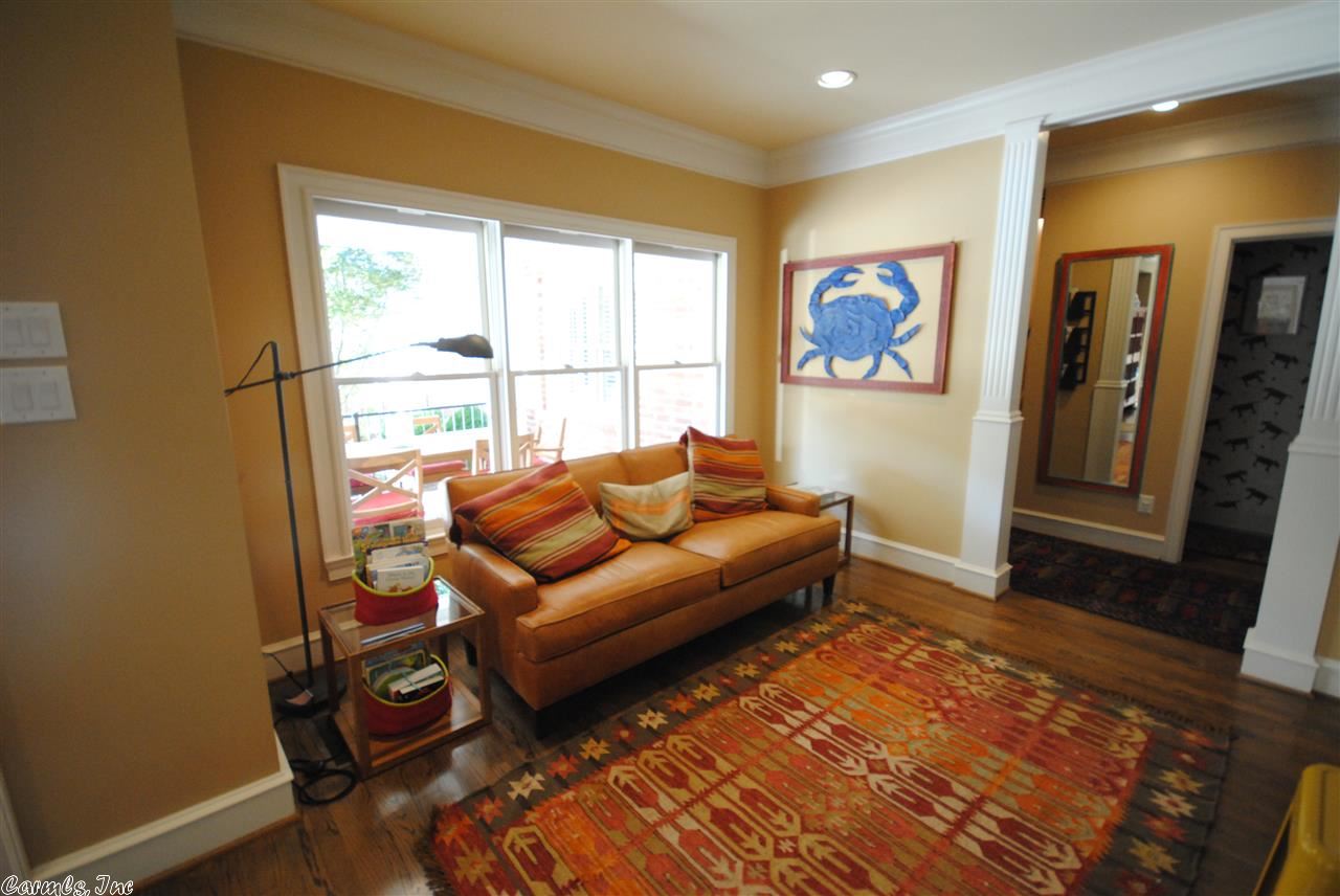 HICKORY CREEK - Residential