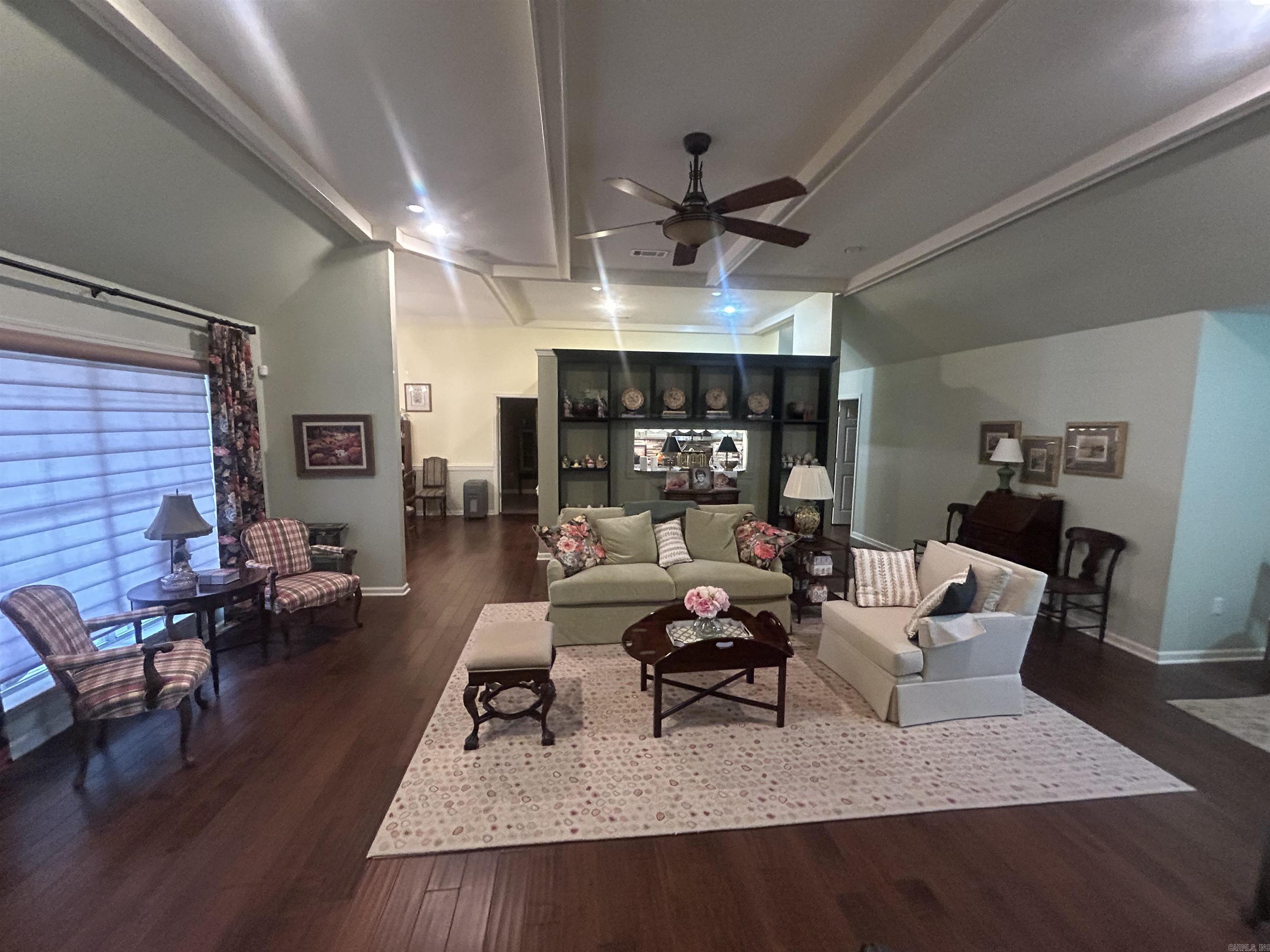 COUNTRY SQUIRE ADD - Residential