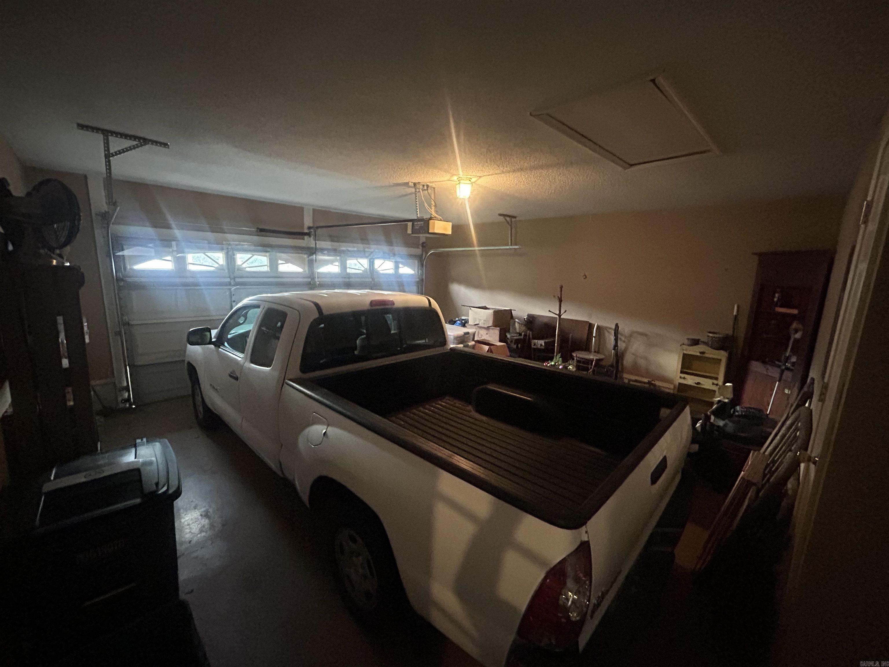 COUNTRY SQUIRE ADD - Residential