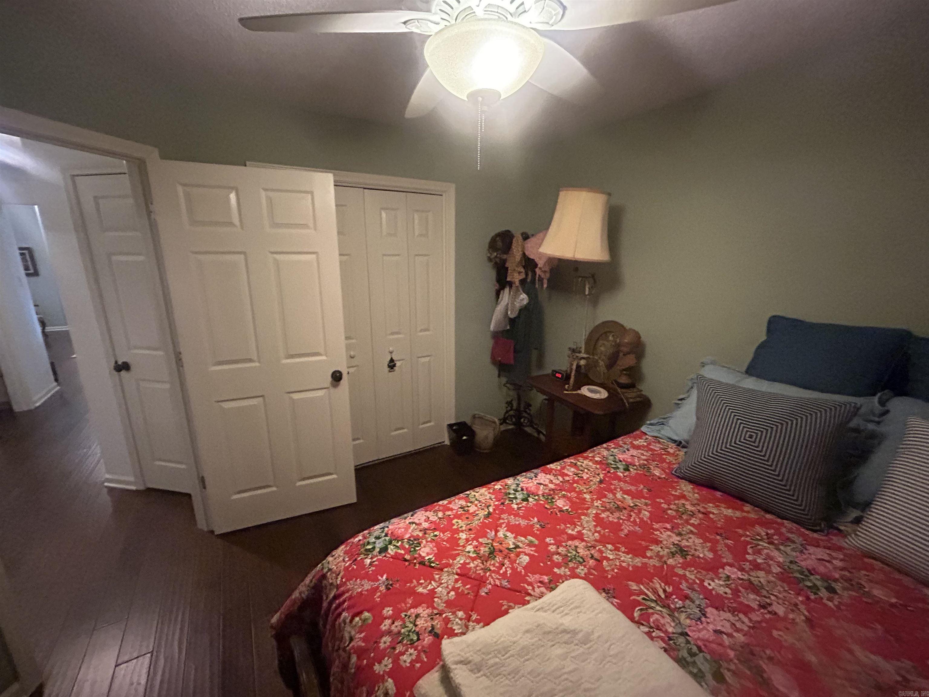 COUNTRY SQUIRE ADD - Residential