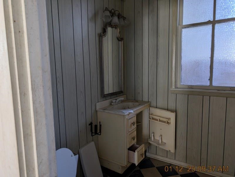 Moore and Penzel - Residential