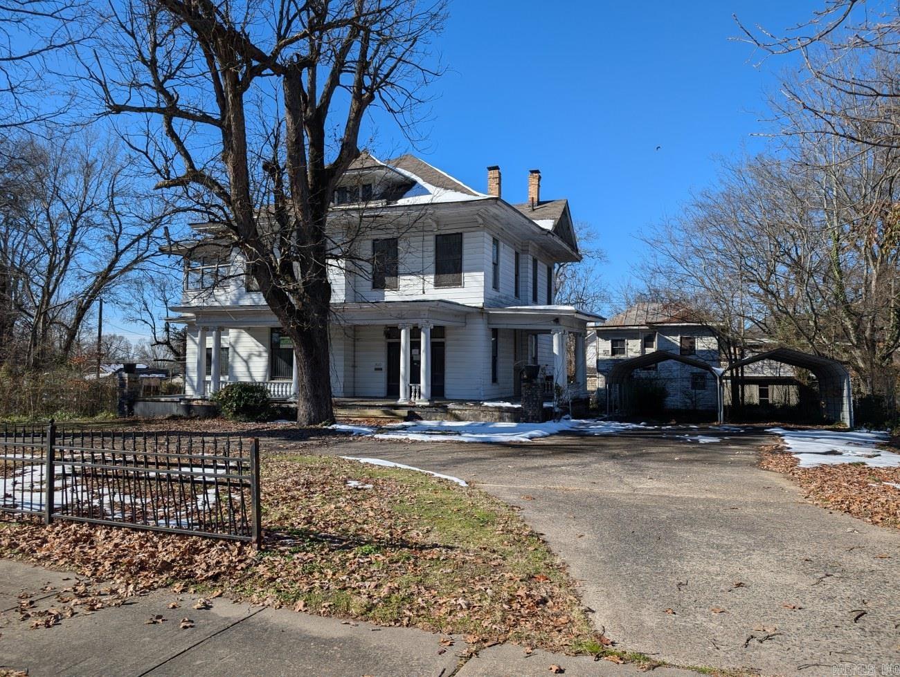 Moore and Penzel - Residential