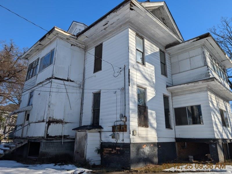 Moore and Penzel - Residential