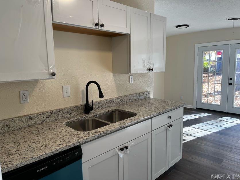 Chicot Manor - Residential