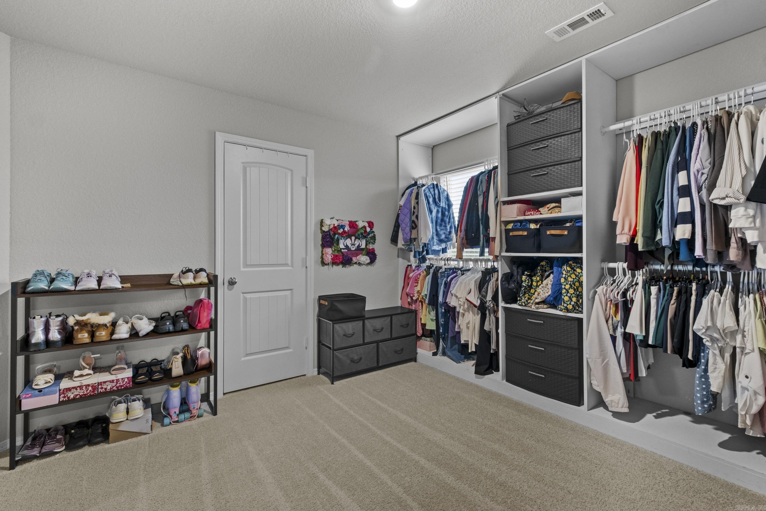 SOUTHFORK S/D - Residential