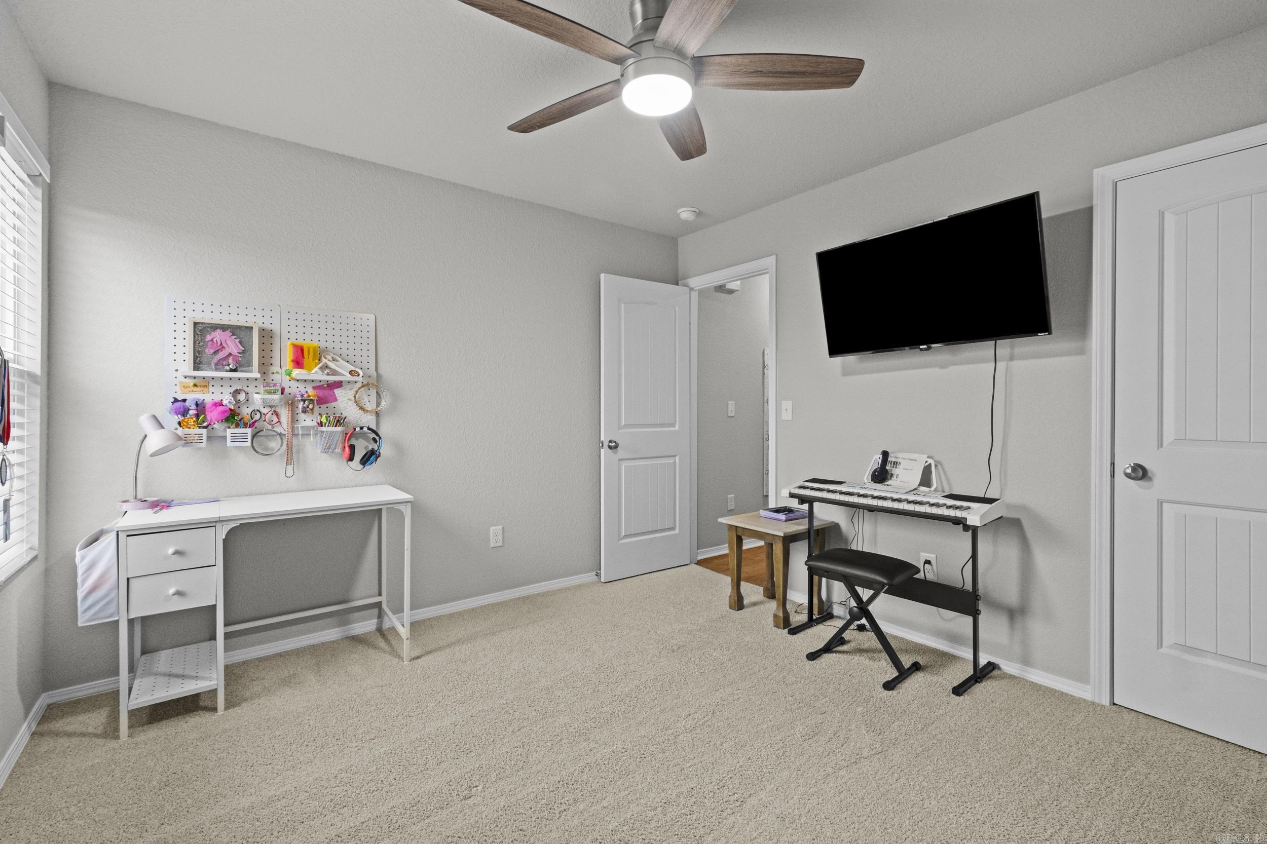 SOUTHFORK S/D - Residential