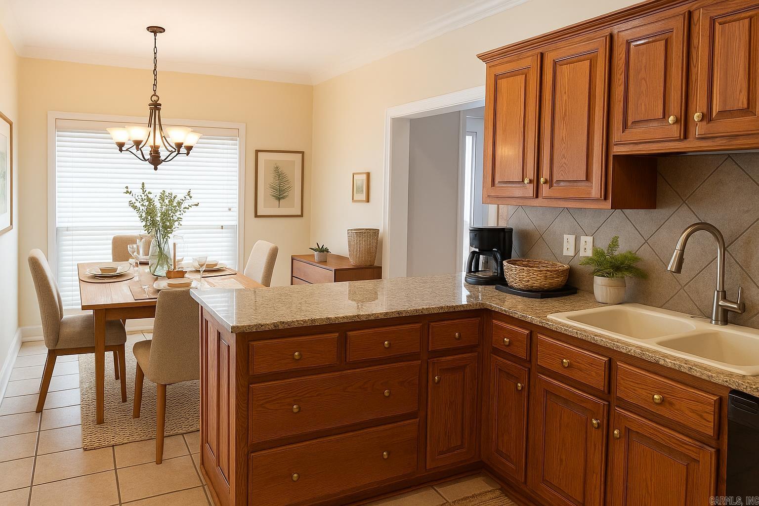 RIVER OAKS - Residential