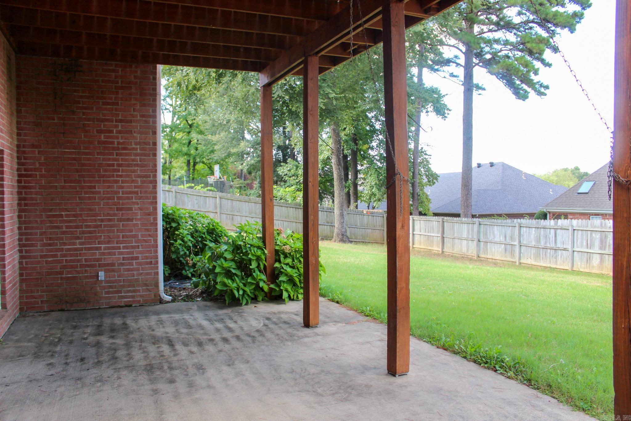 RIVER OAKS - Residential