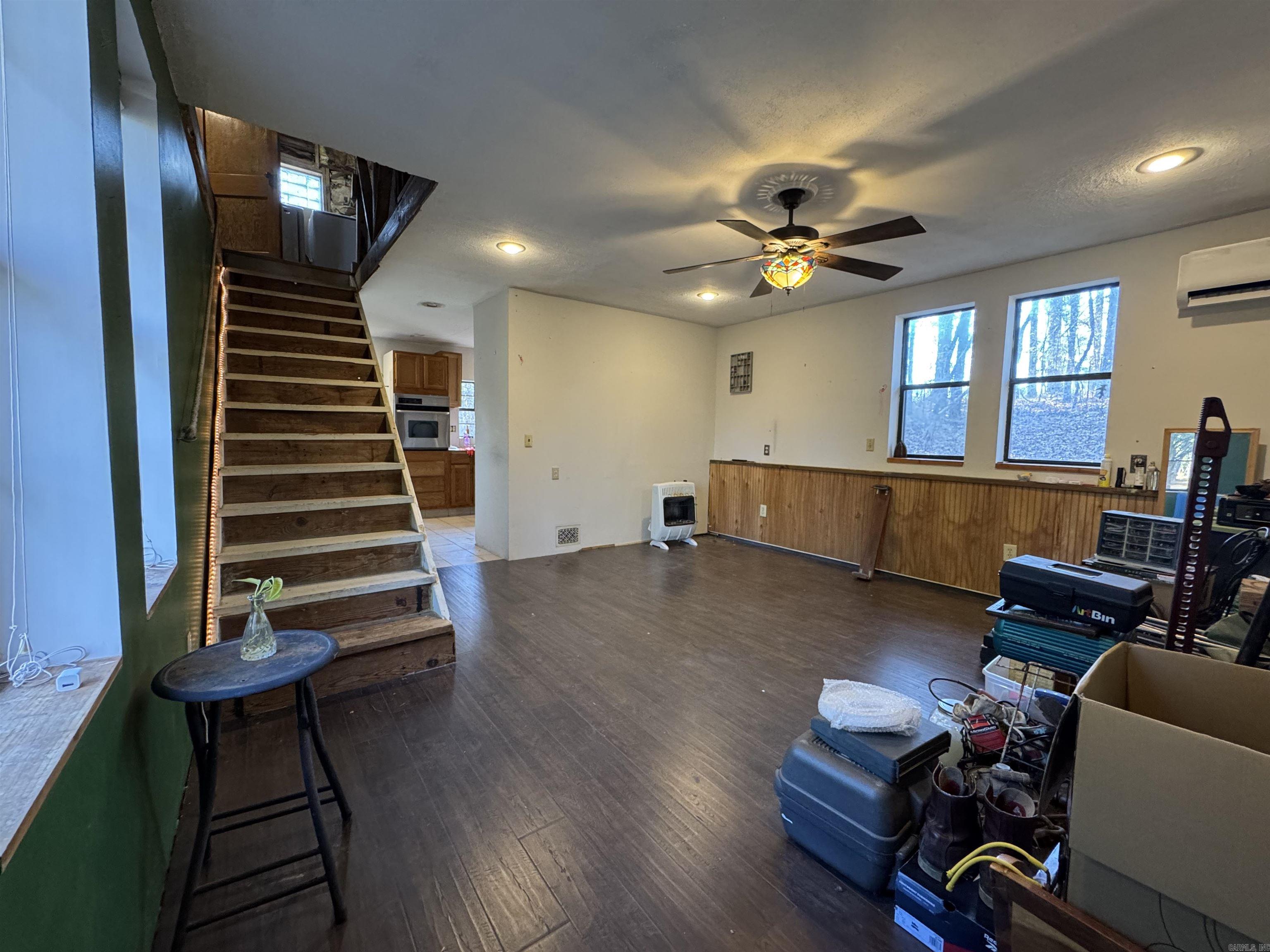 KENDRICK ACRES - Residential