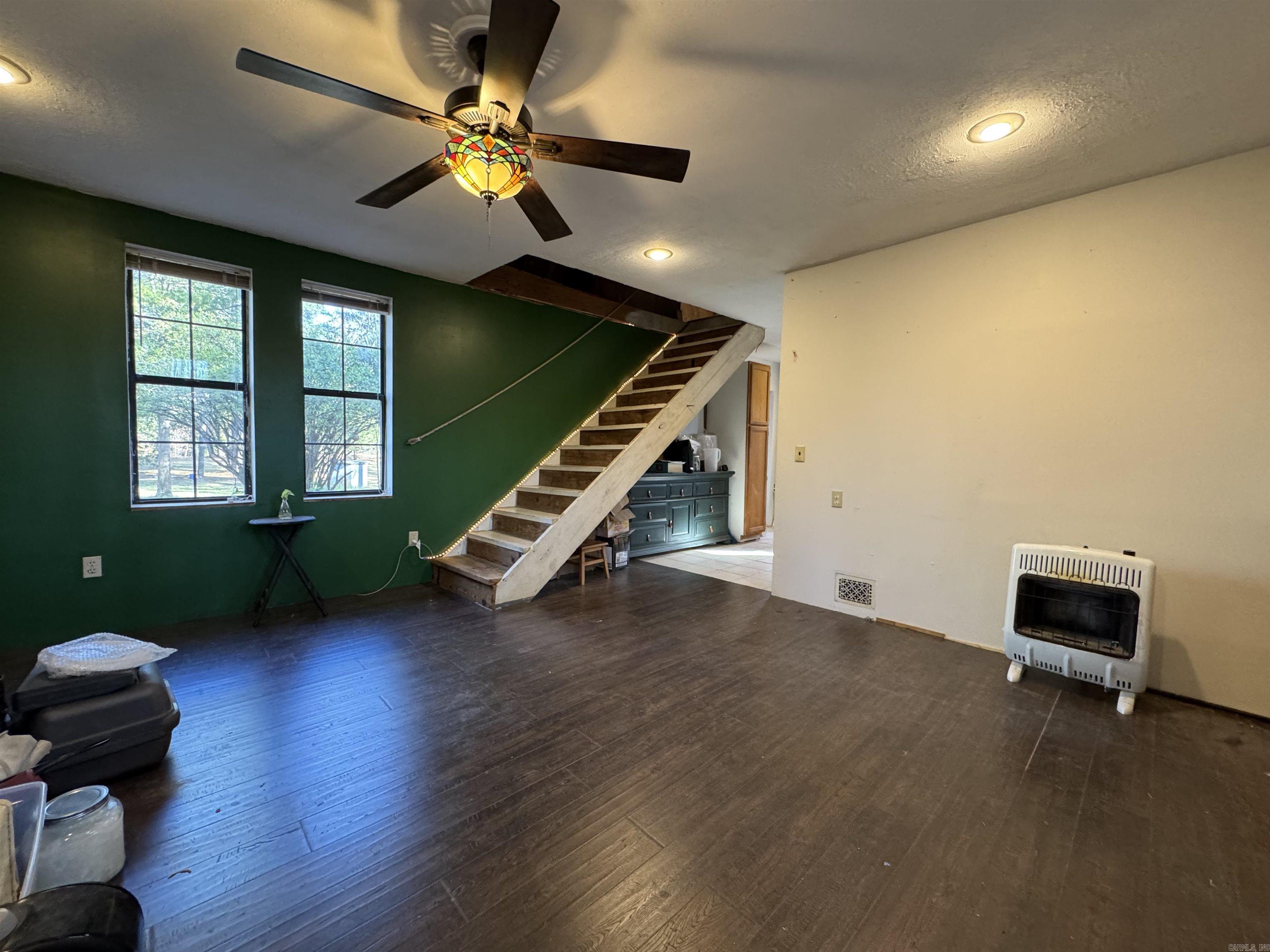 KENDRICK ACRES - Residential