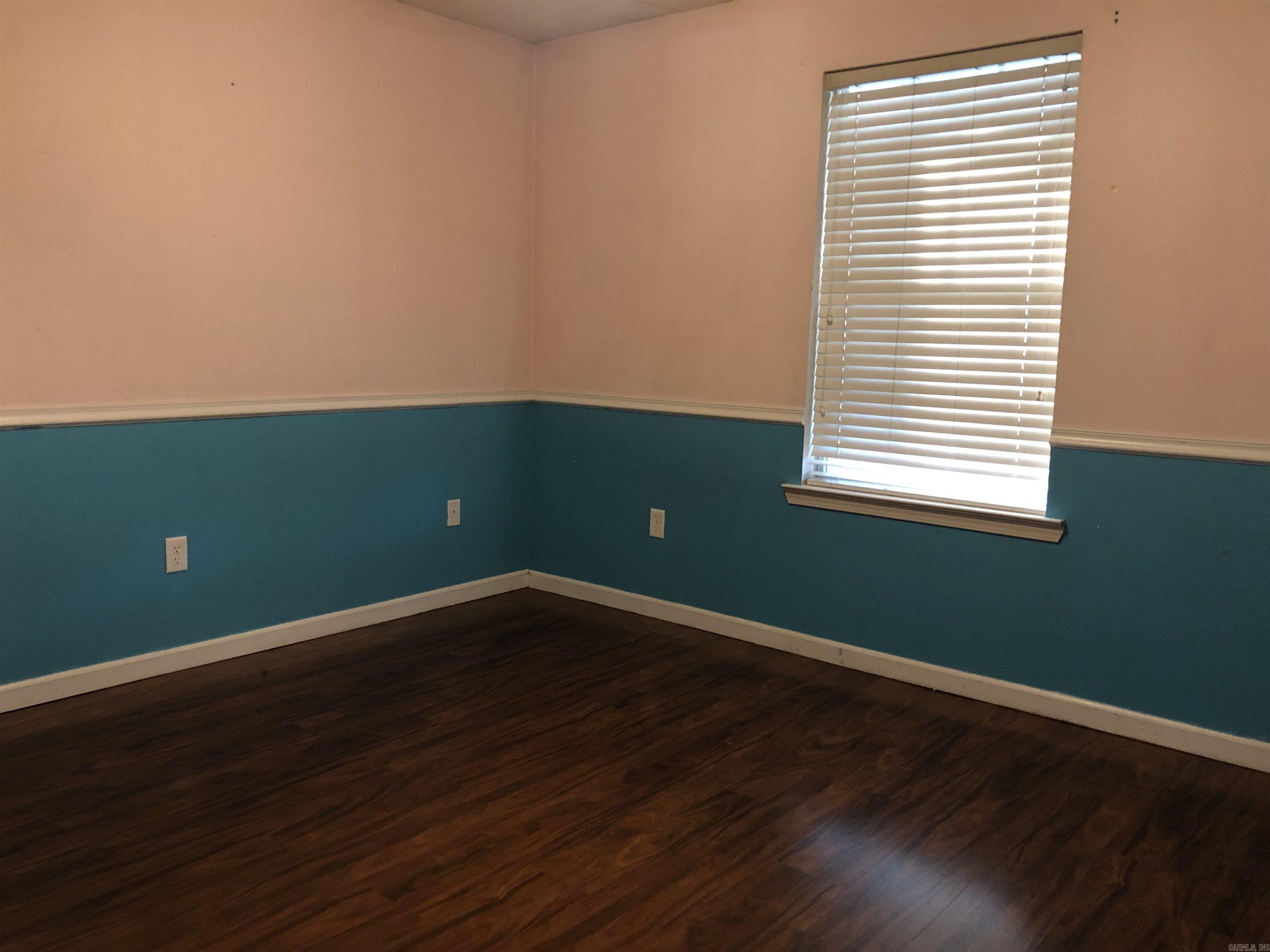 Justins Place - Residential Lease