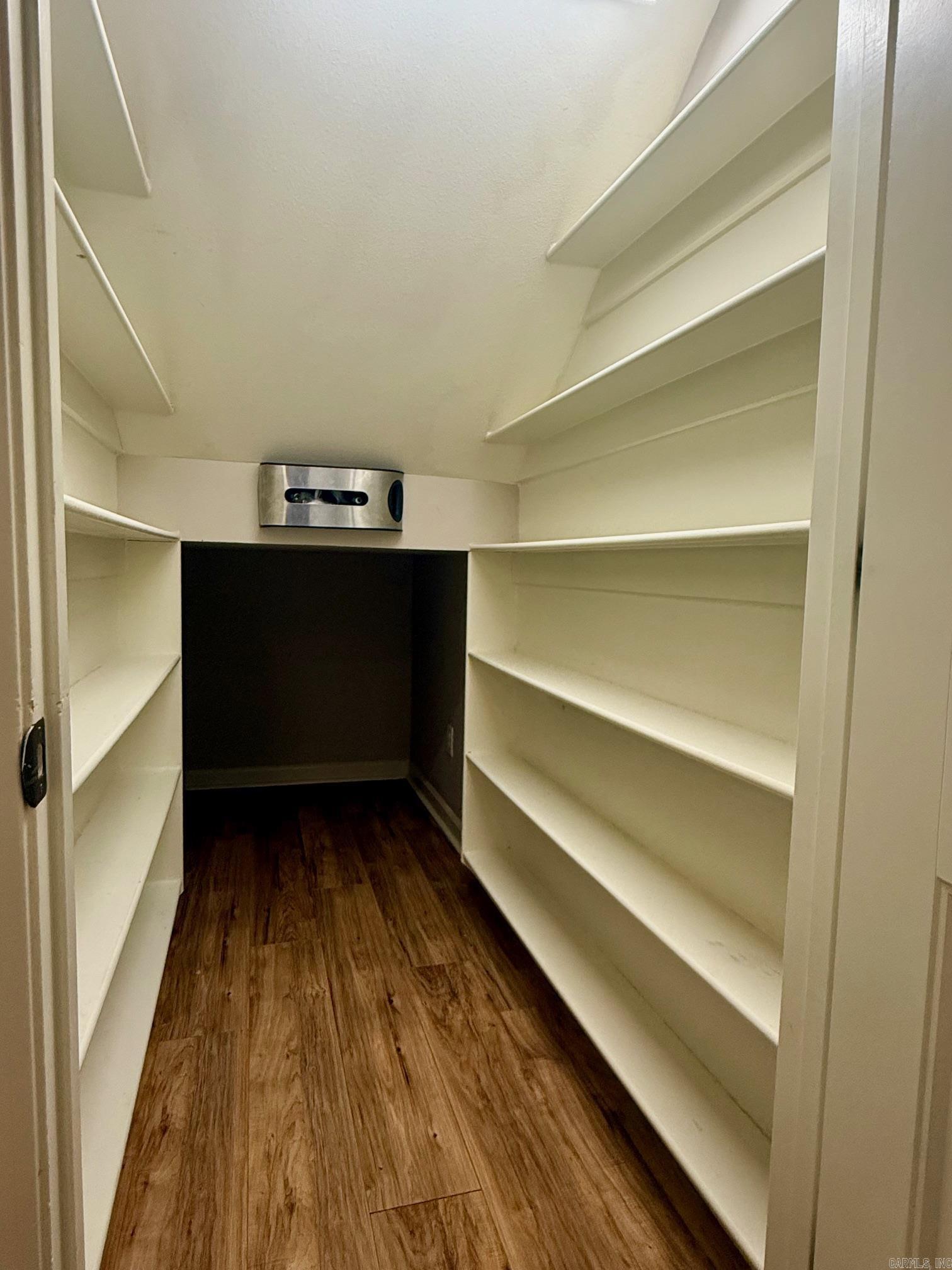 CARMICHAEL ESTATES - Residential