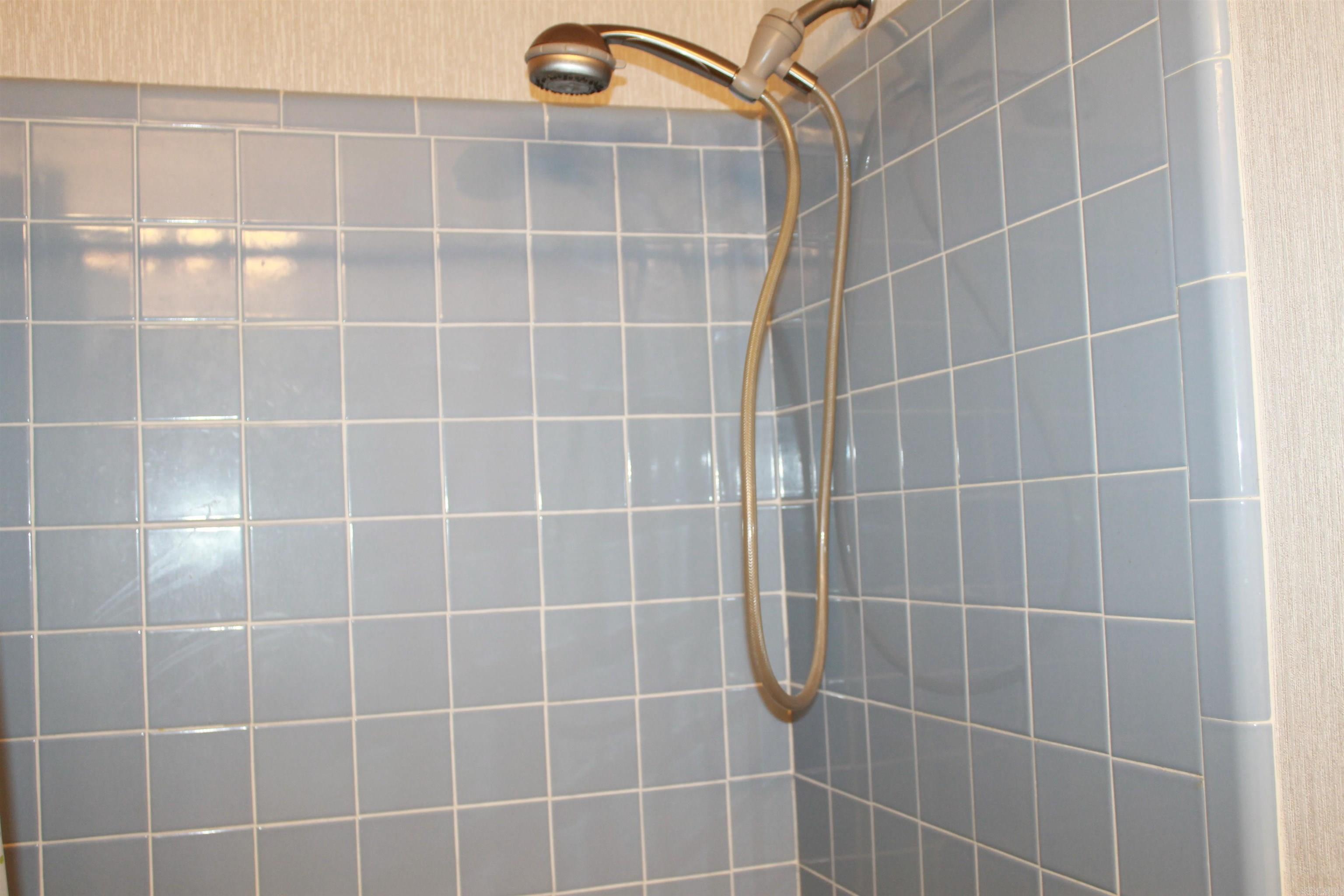 COUNTRY CLUB TERRACE - Residential