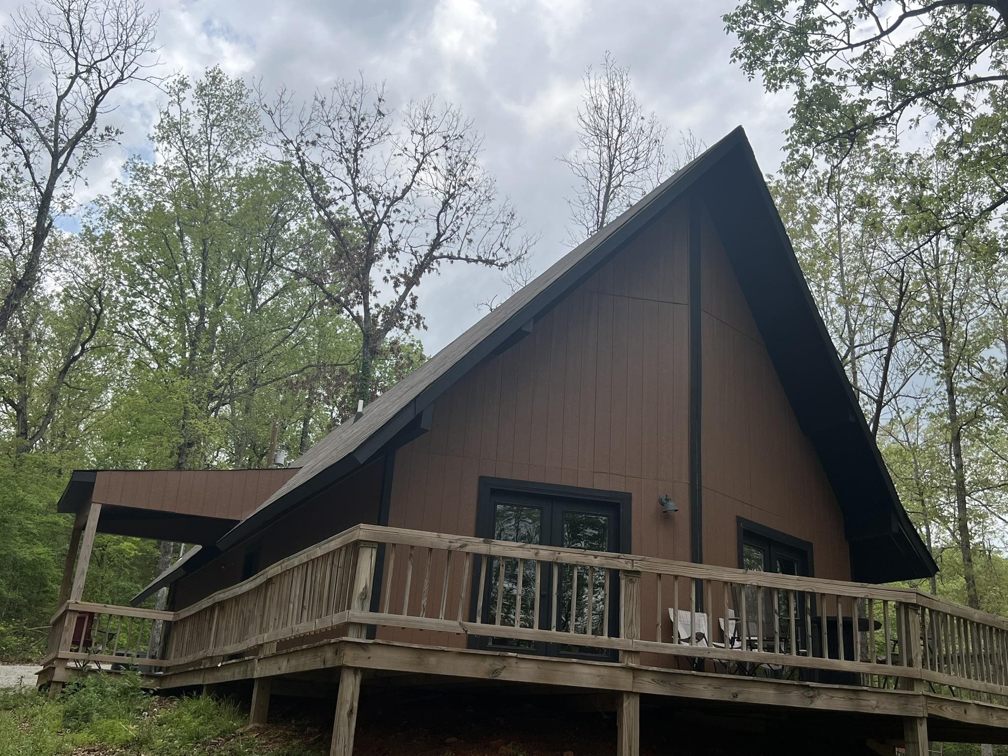 WOODLAND HILLS - Residential