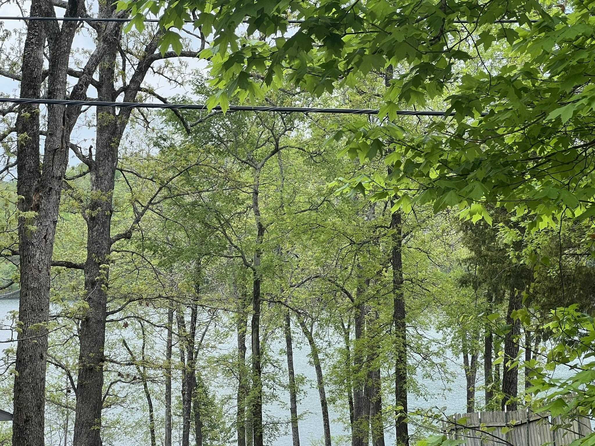 WOODLAND HILLS - Residential