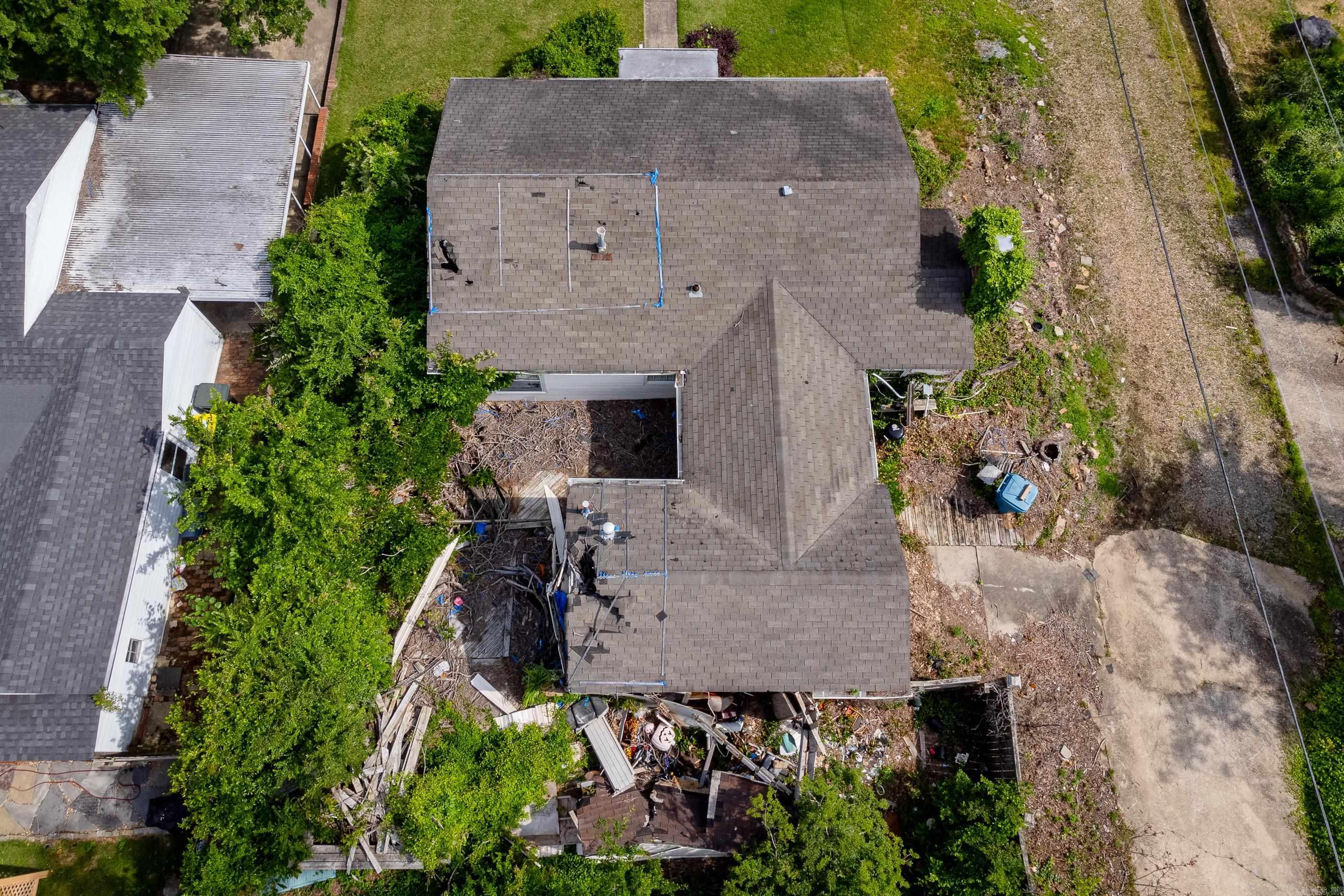 KINGWOOD PLACE - Residential