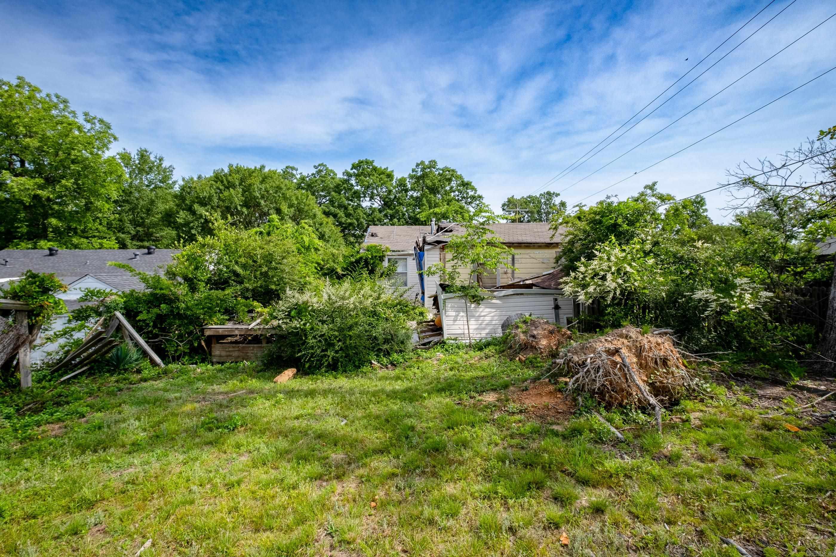 KINGWOOD PLACE - Residential