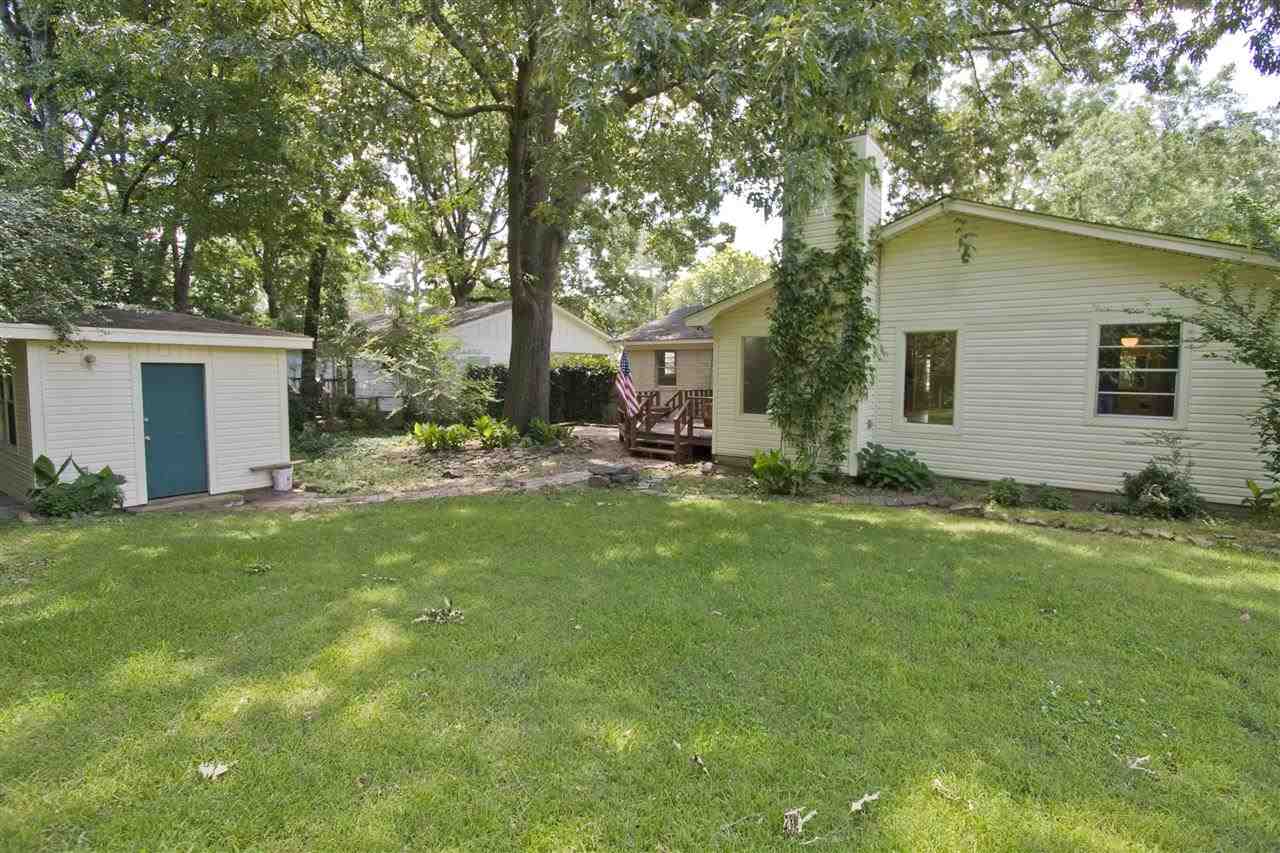 Ellis Acres - Residential