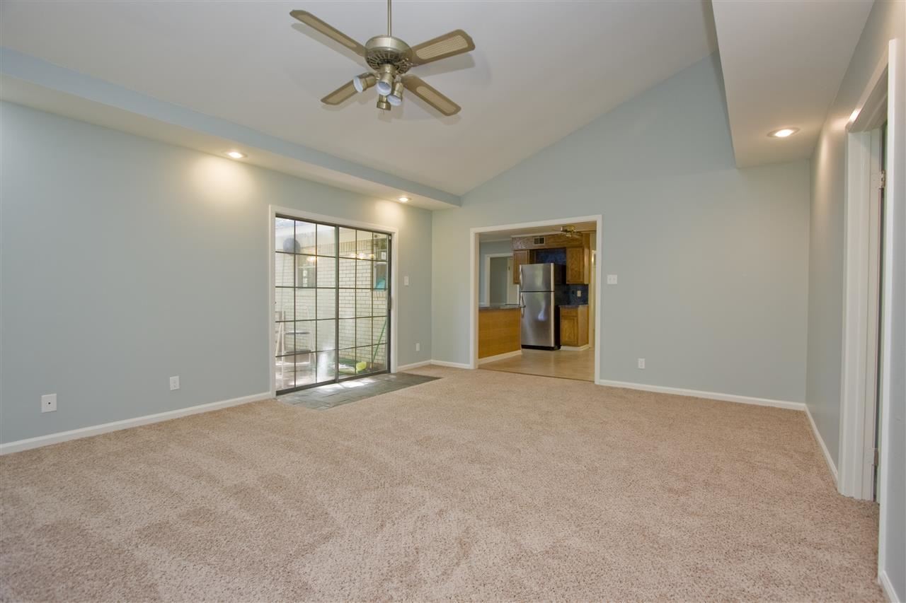 Ellis Acres - Residential