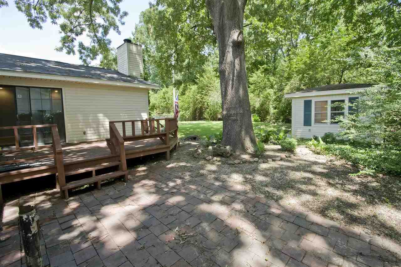 Ellis Acres - Residential