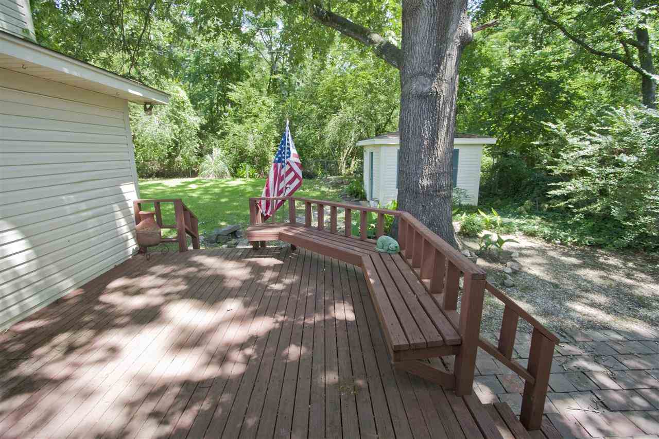 Ellis Acres - Residential