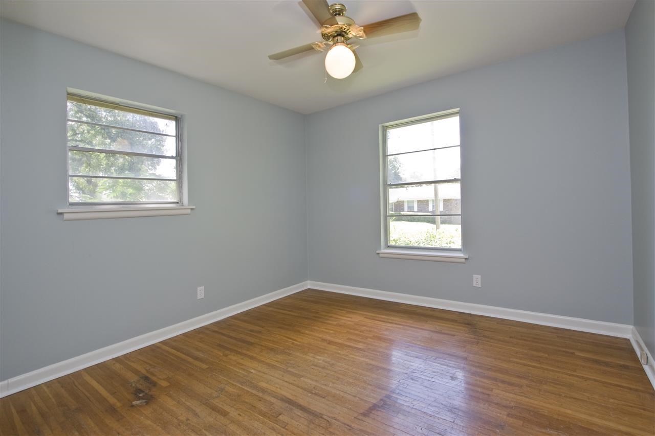 Ellis Acres - Residential