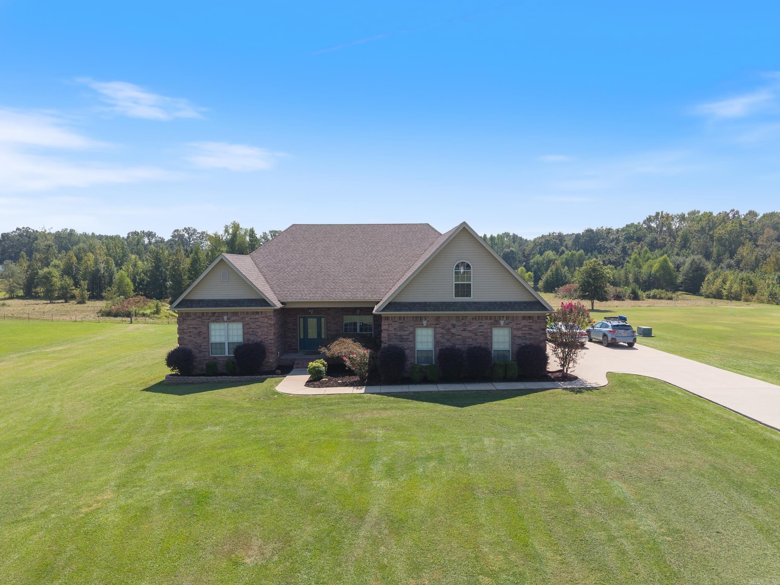WILD ROSE - Residential