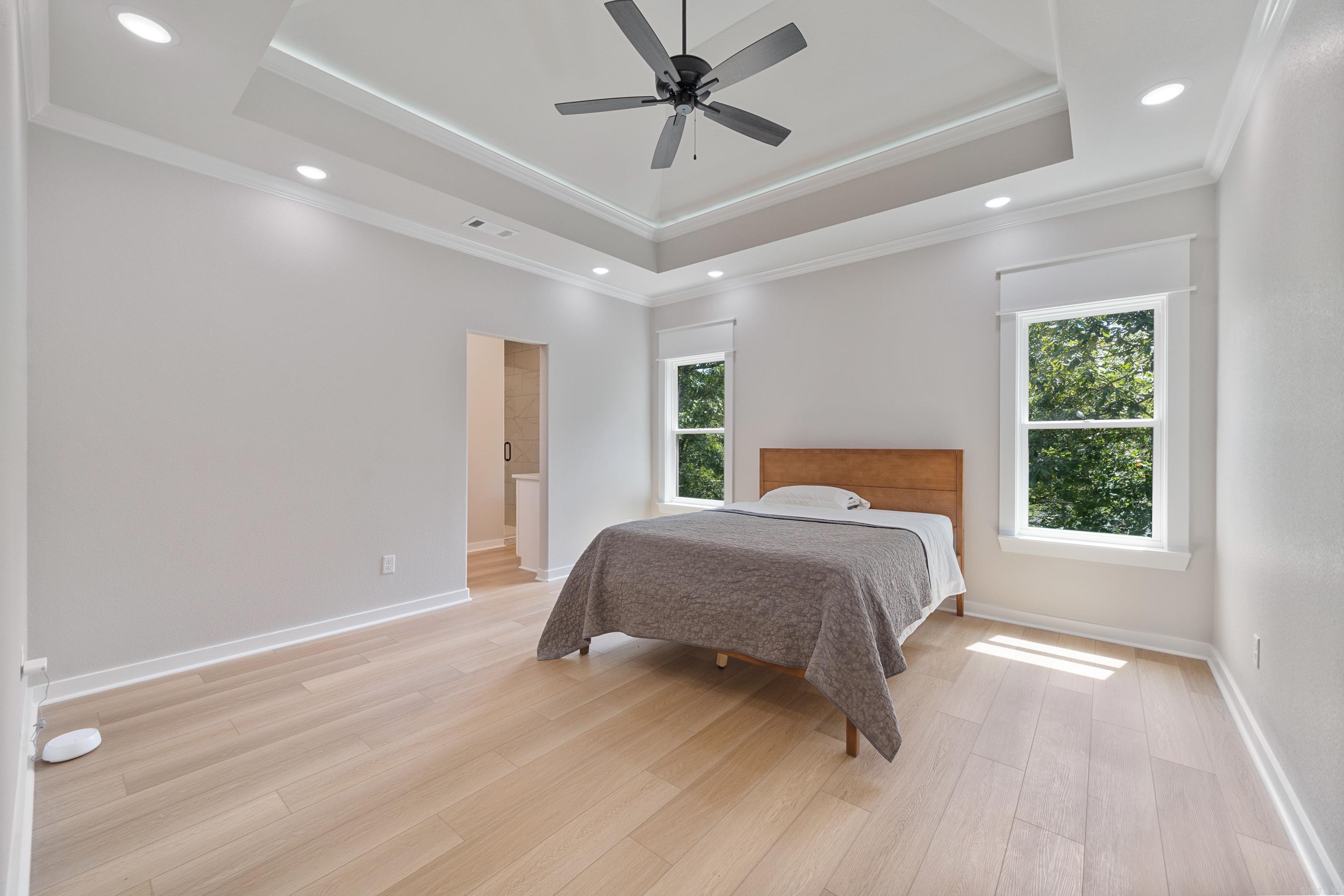 LAKE FOREST SHORES - Residential