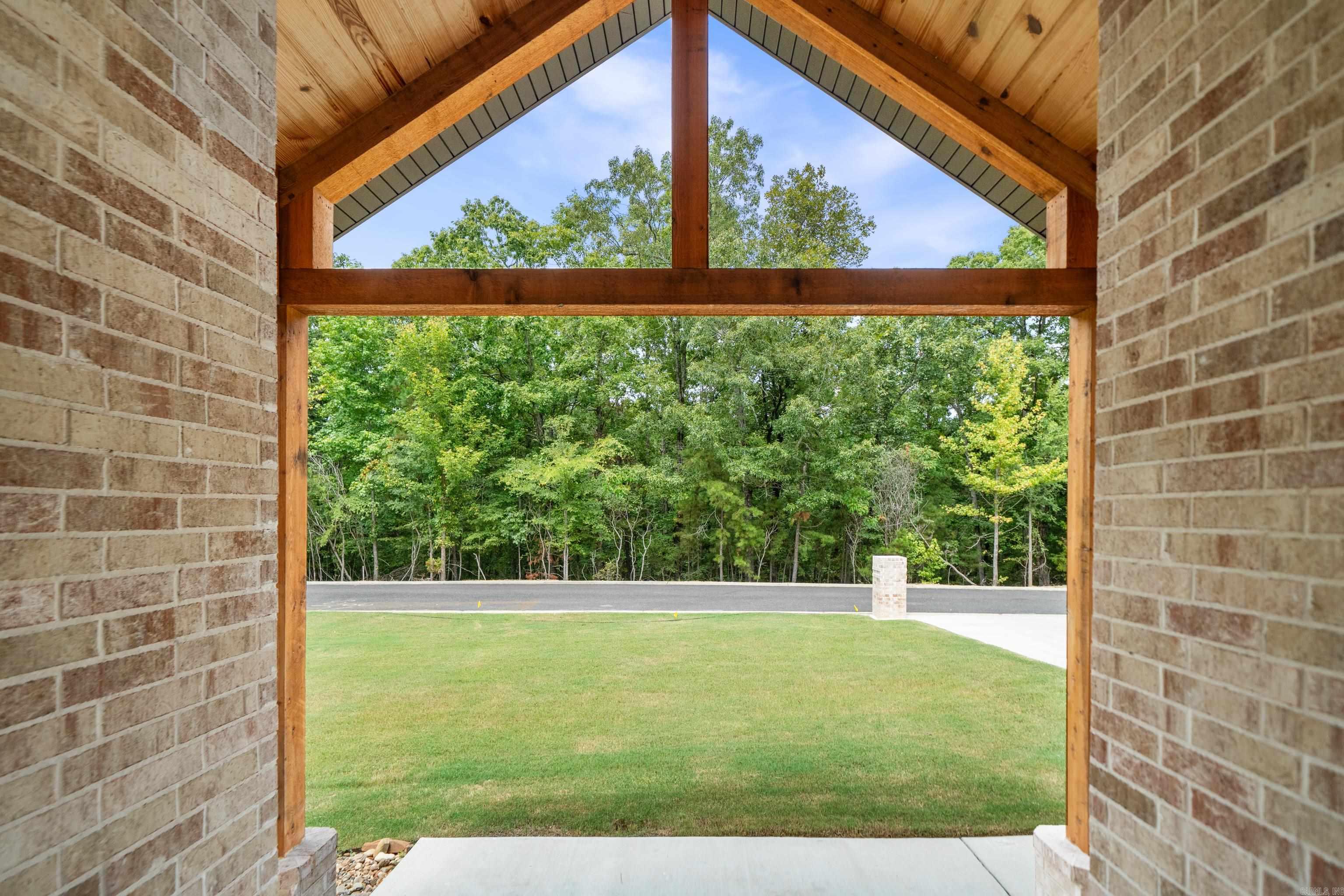 LAKE FOREST SHORES - Residential