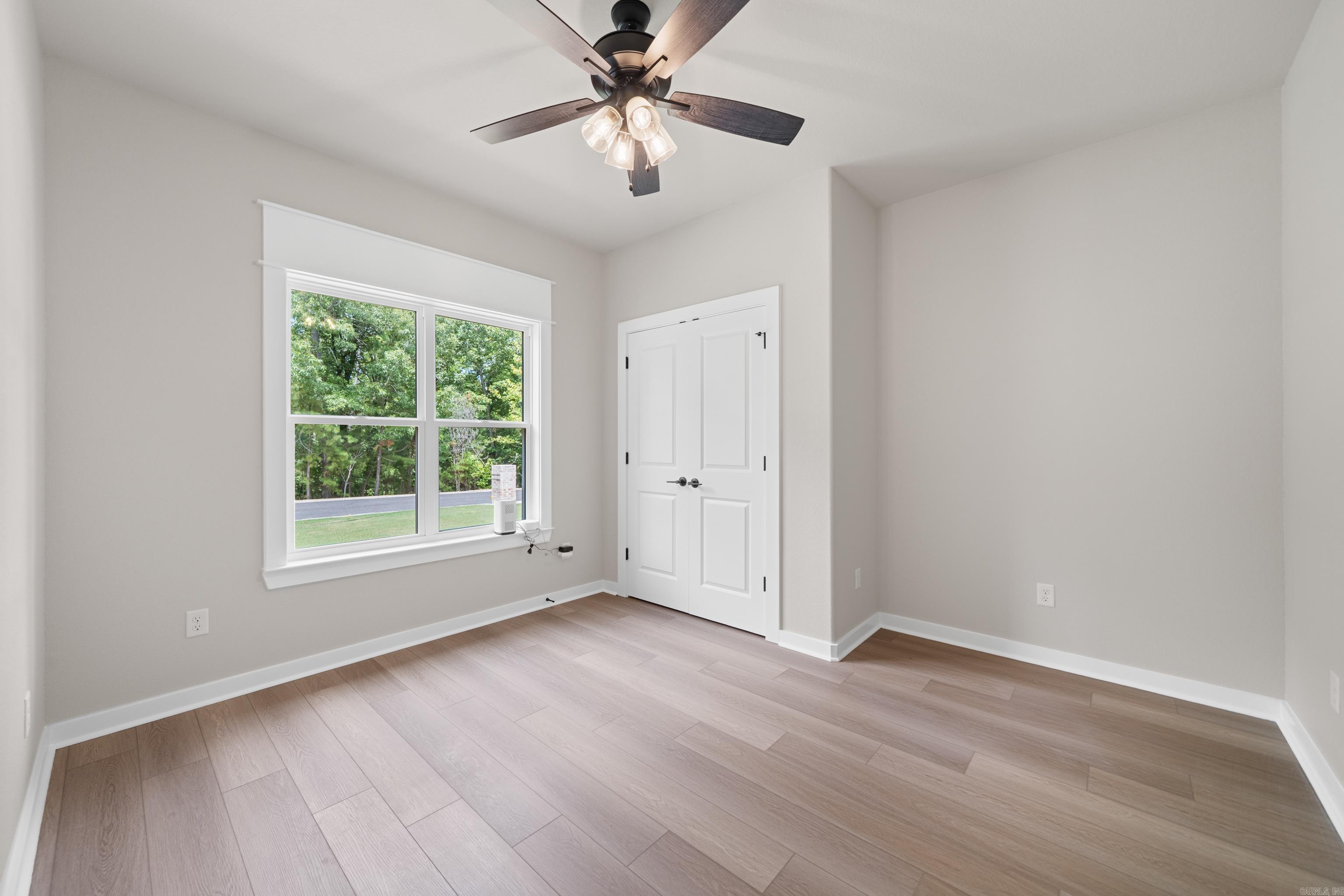 LAKE FOREST SHORES - Residential