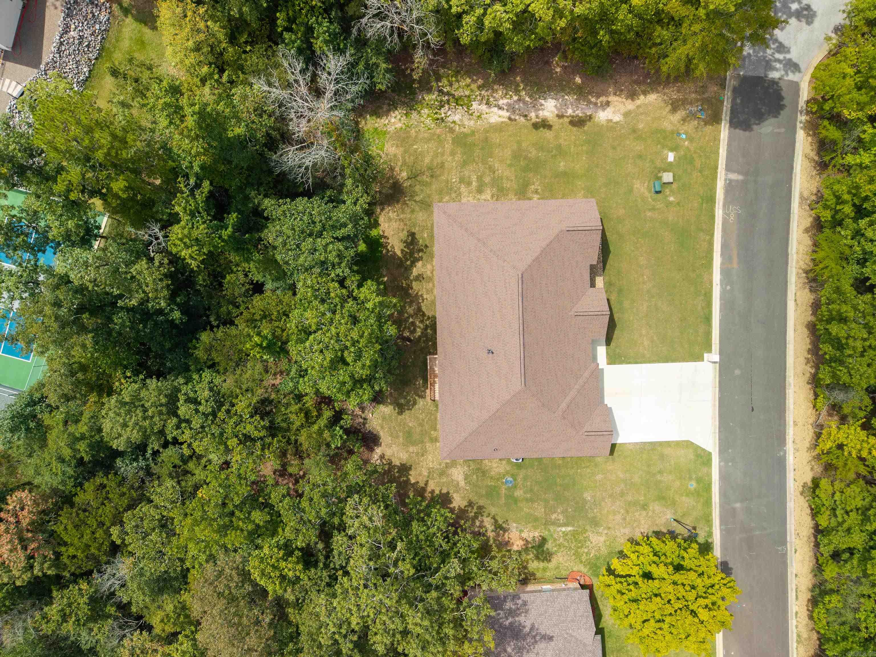 LAKE FOREST SHORES - Residential