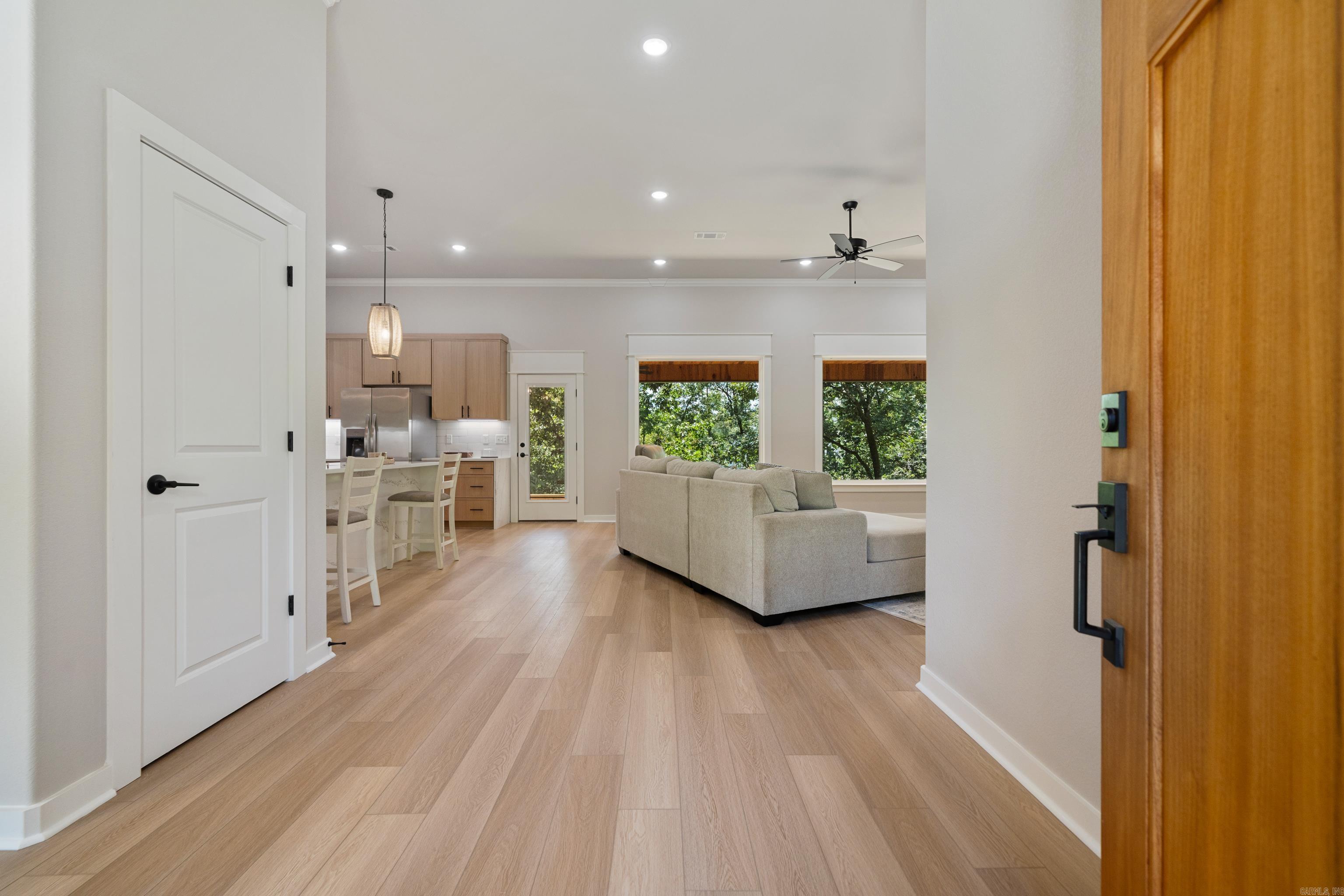 LAKE FOREST SHORES - Residential