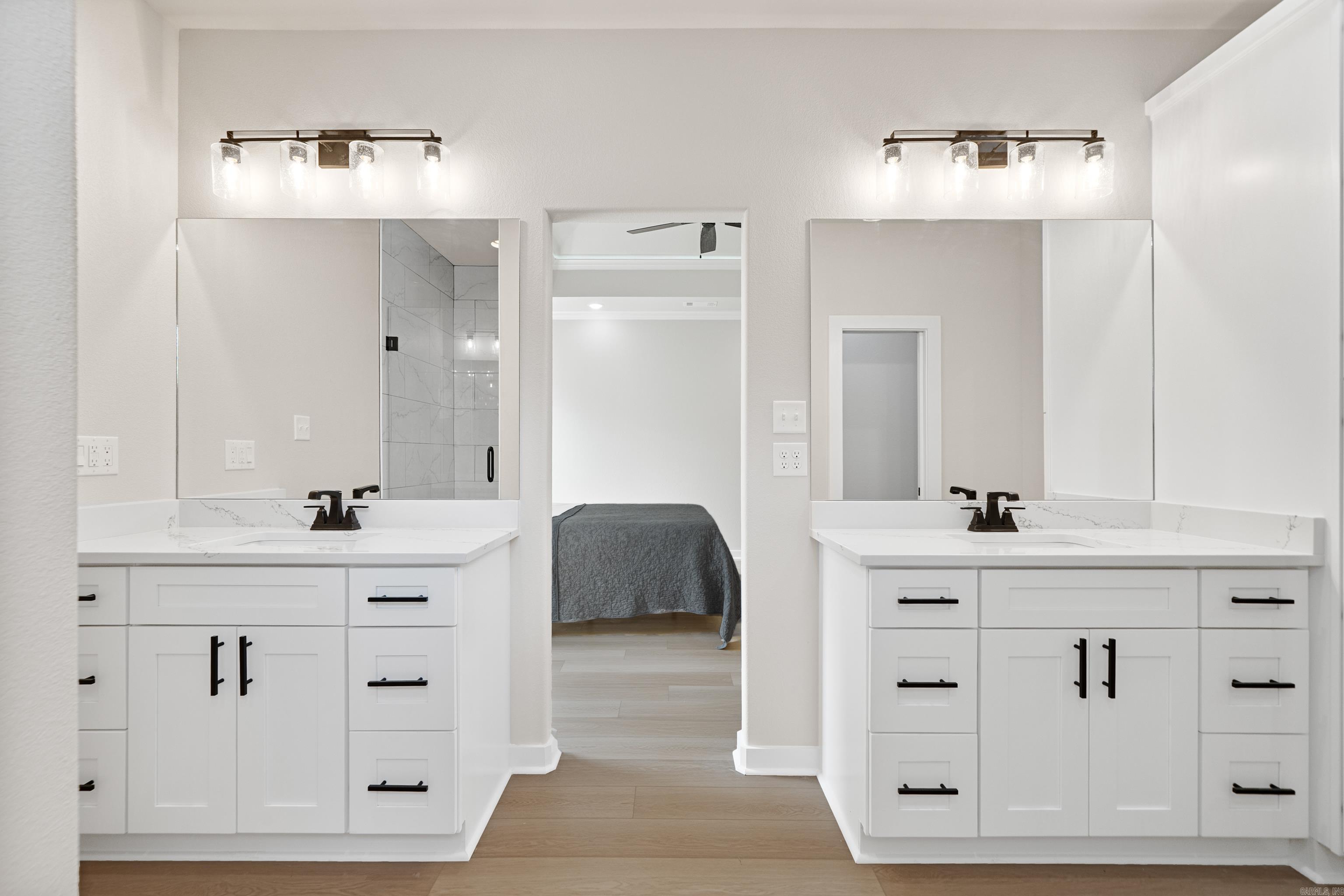LAKE FOREST SHORES - Residential