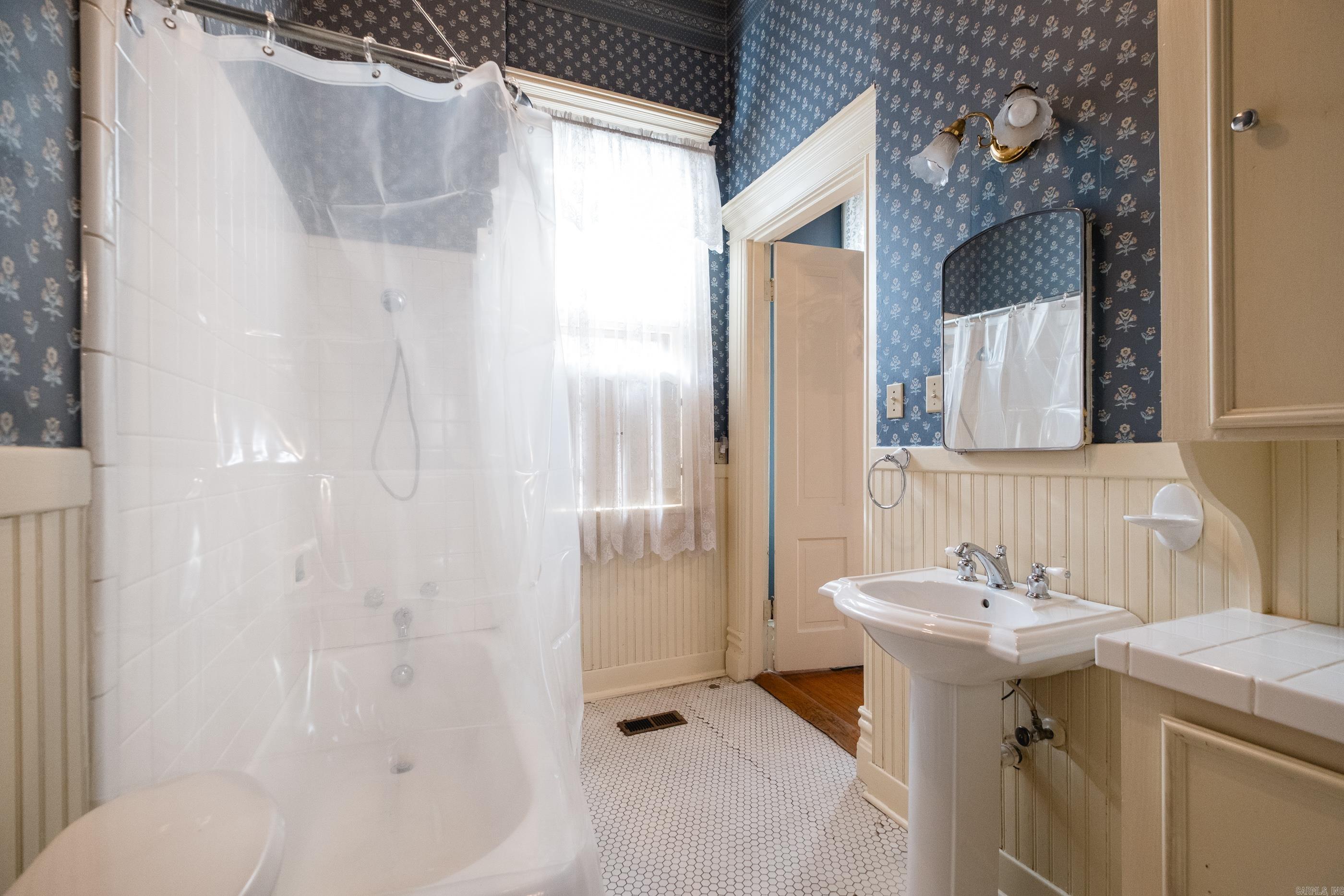 CITY OF LR L11 - Residential