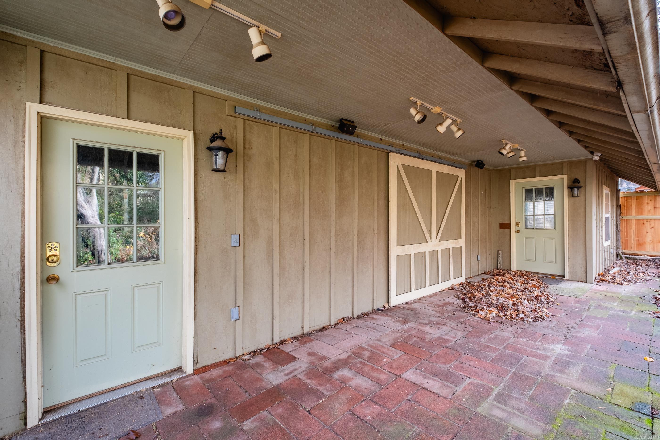 CITY OF LR L11 - Residential