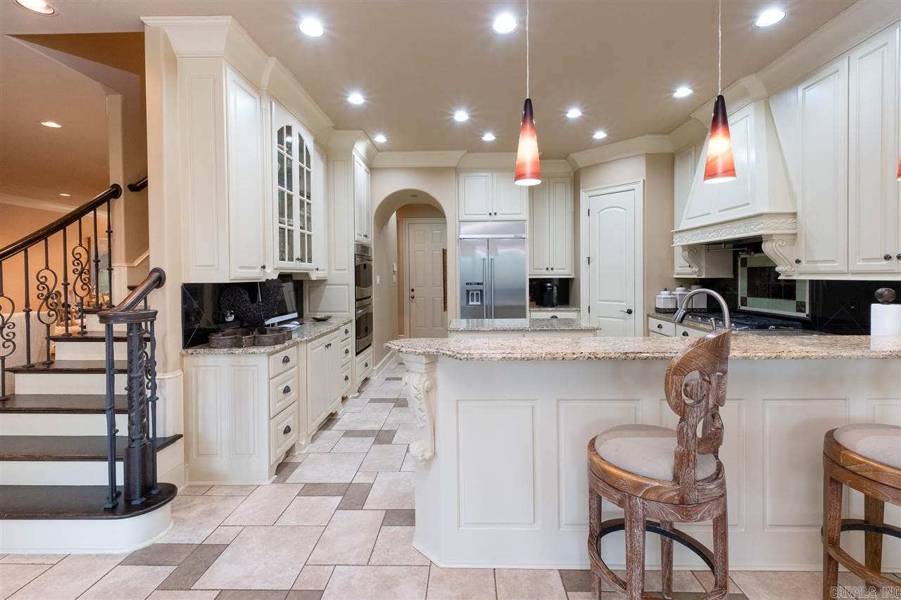 Hickory Grove - Residential