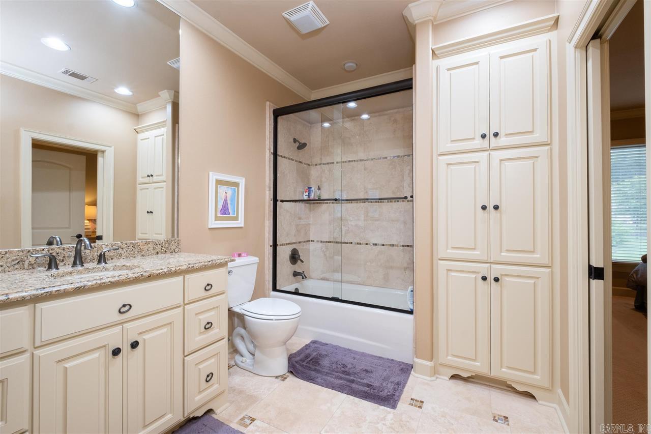 Hickory Grove - Residential