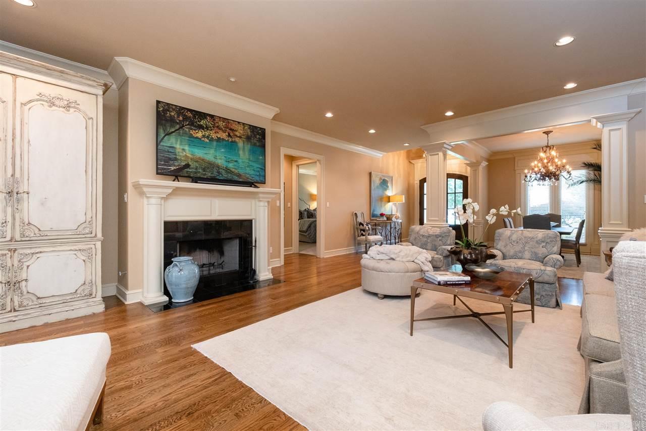 Hickory Grove - Residential