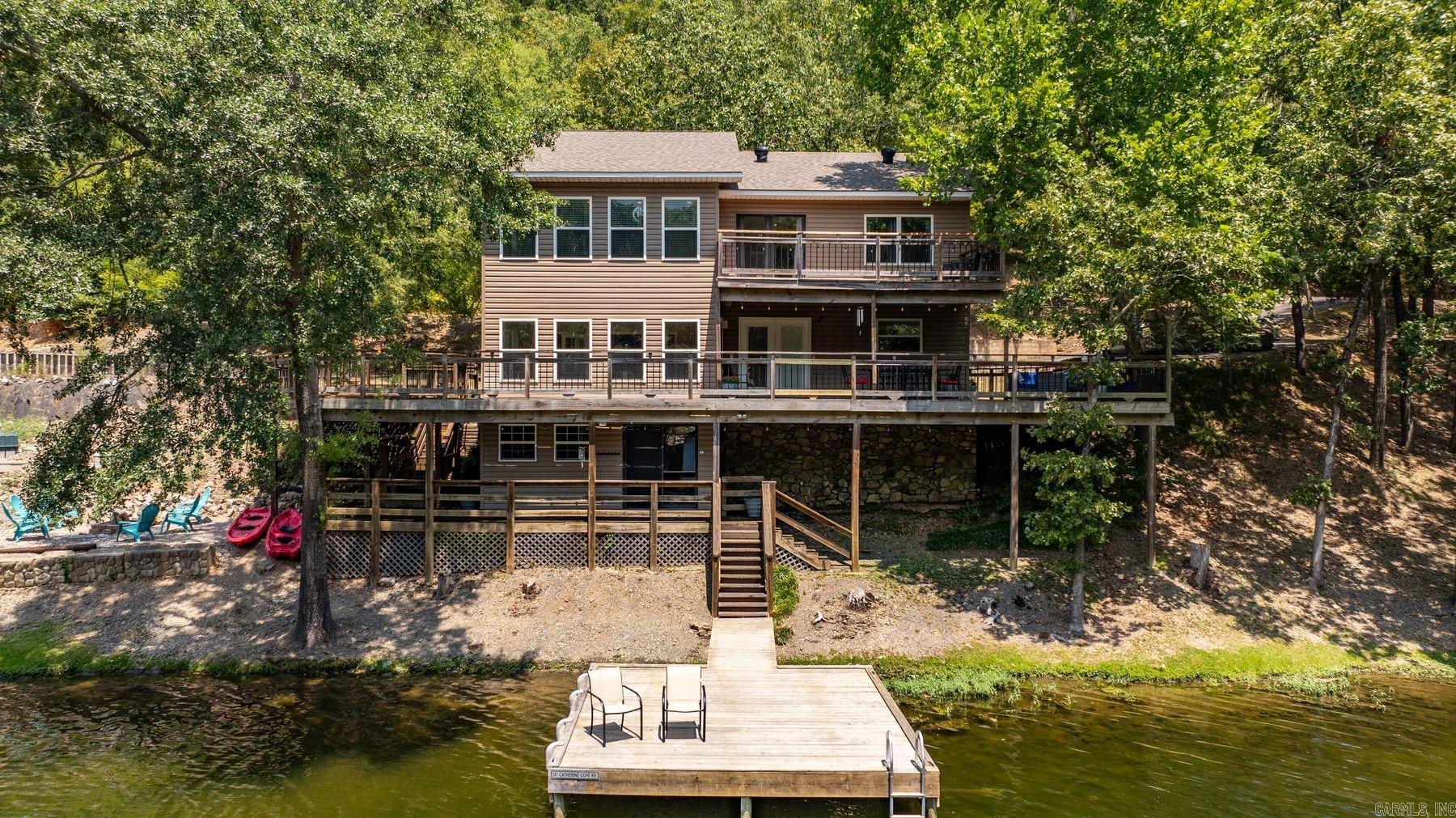 CATHERINE COVE - Residential