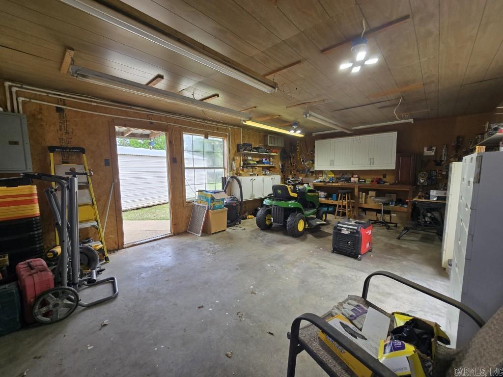 BRAWNER AND CRABB ADDITION - Residential