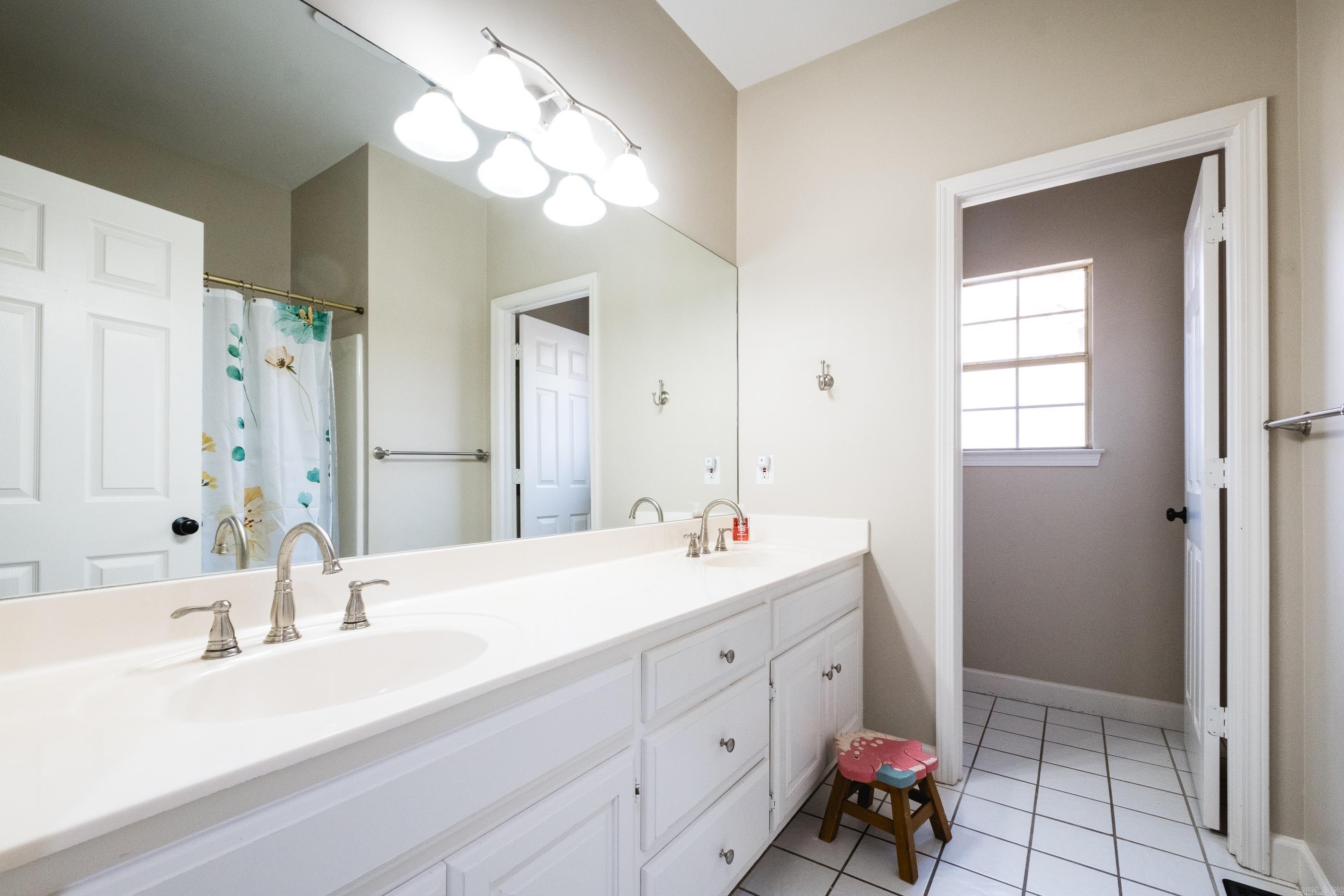 ST CHARLES ADDN - Residential