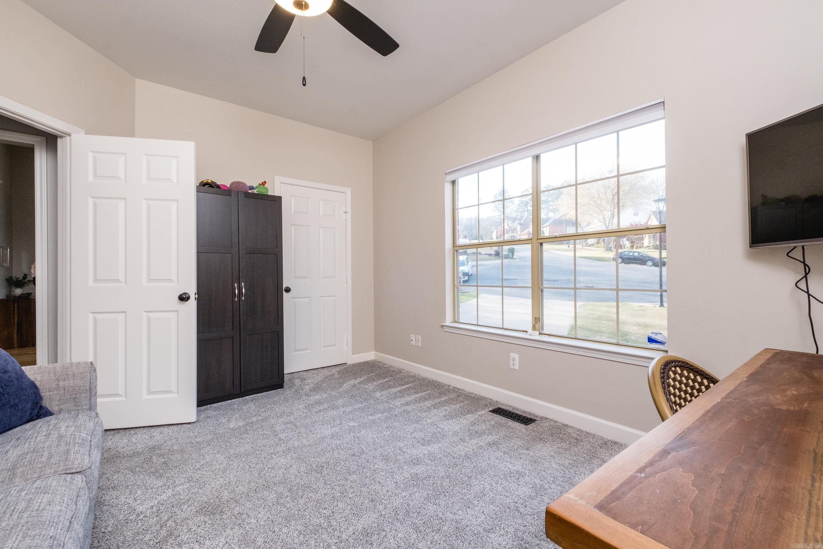 ST CHARLES ADDN - Residential