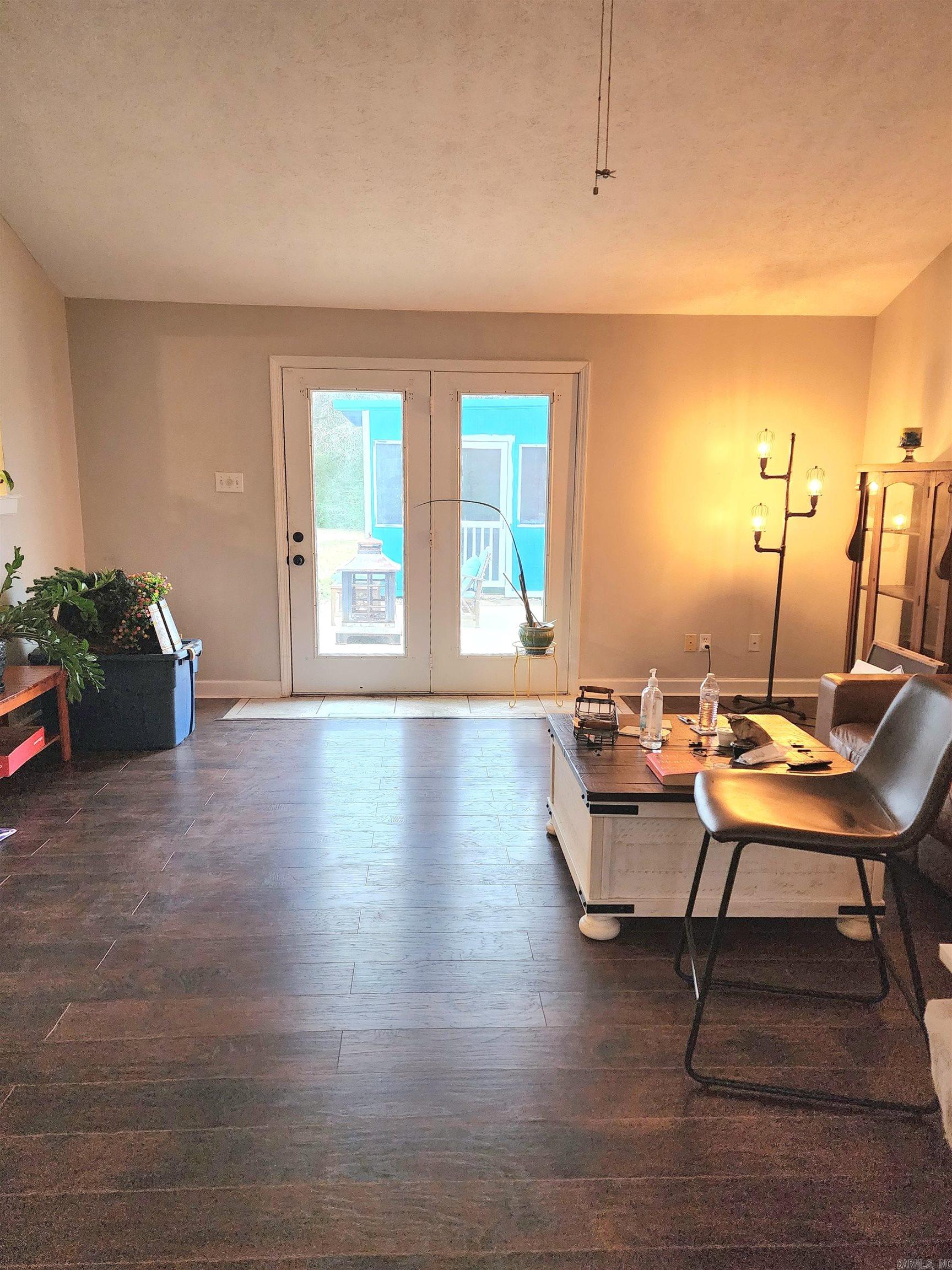 GREENBRIER - Residential